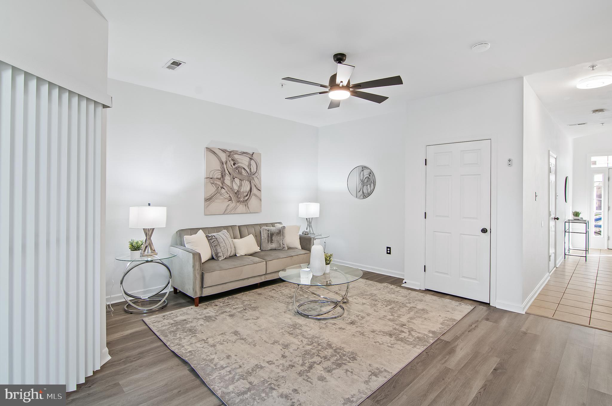 PINEY ORCHARD - Residential