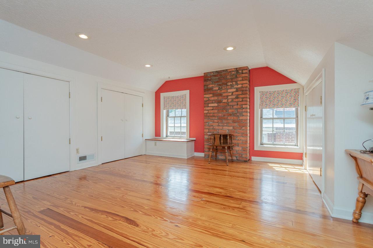 OLD TOWN - Residential