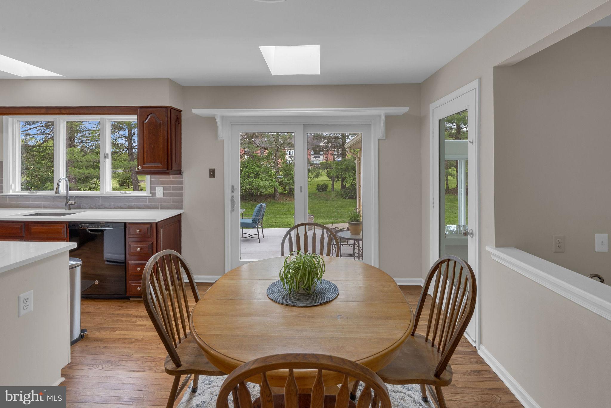 RIVERSTONE - Residential