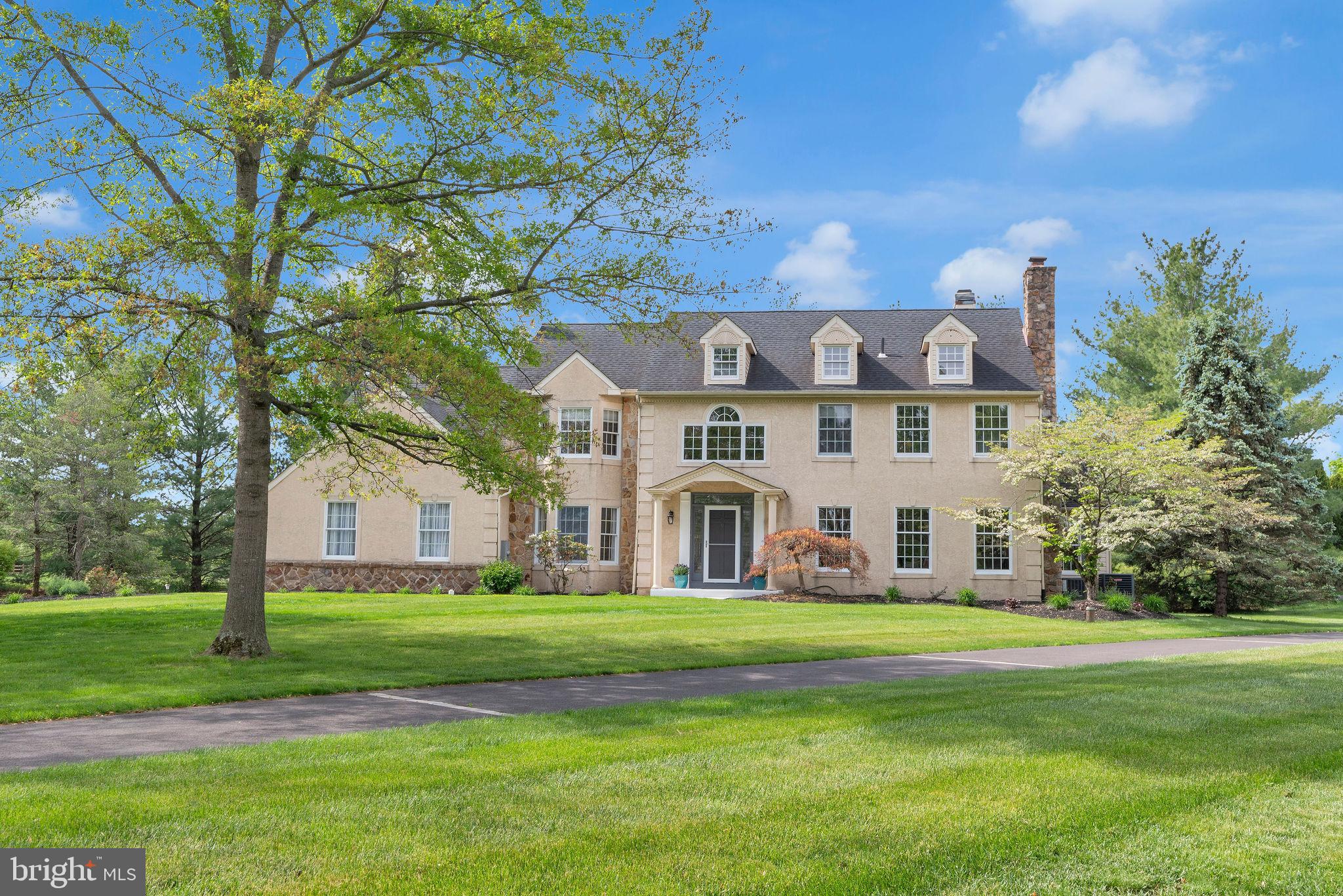 RIVERSTONE - Residential