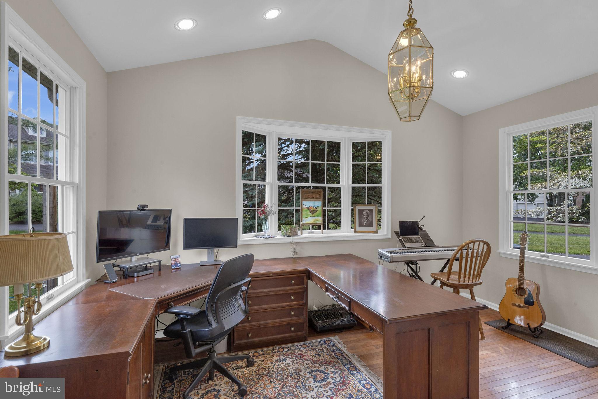 RIVERSTONE - Residential