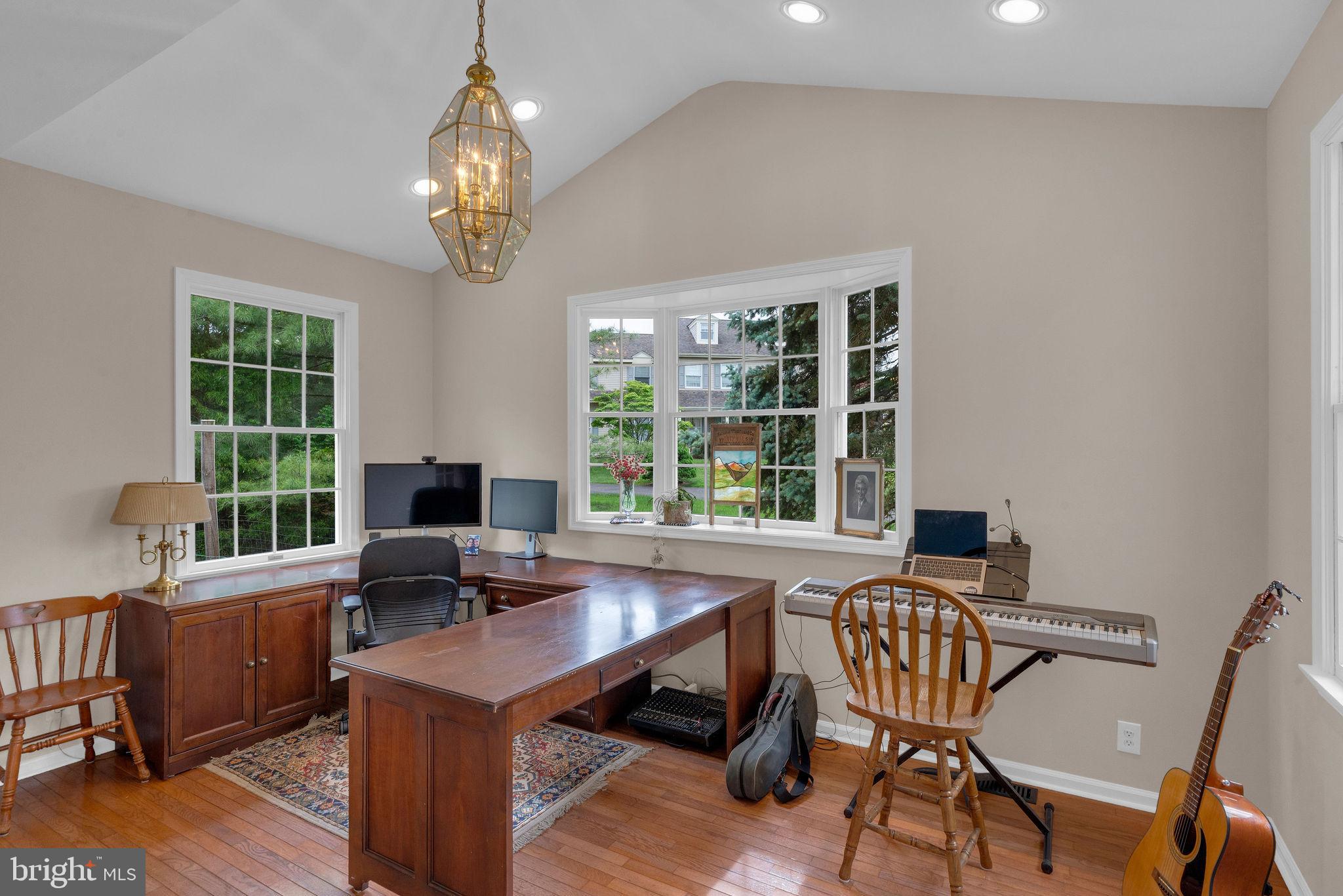 RIVERSTONE - Residential