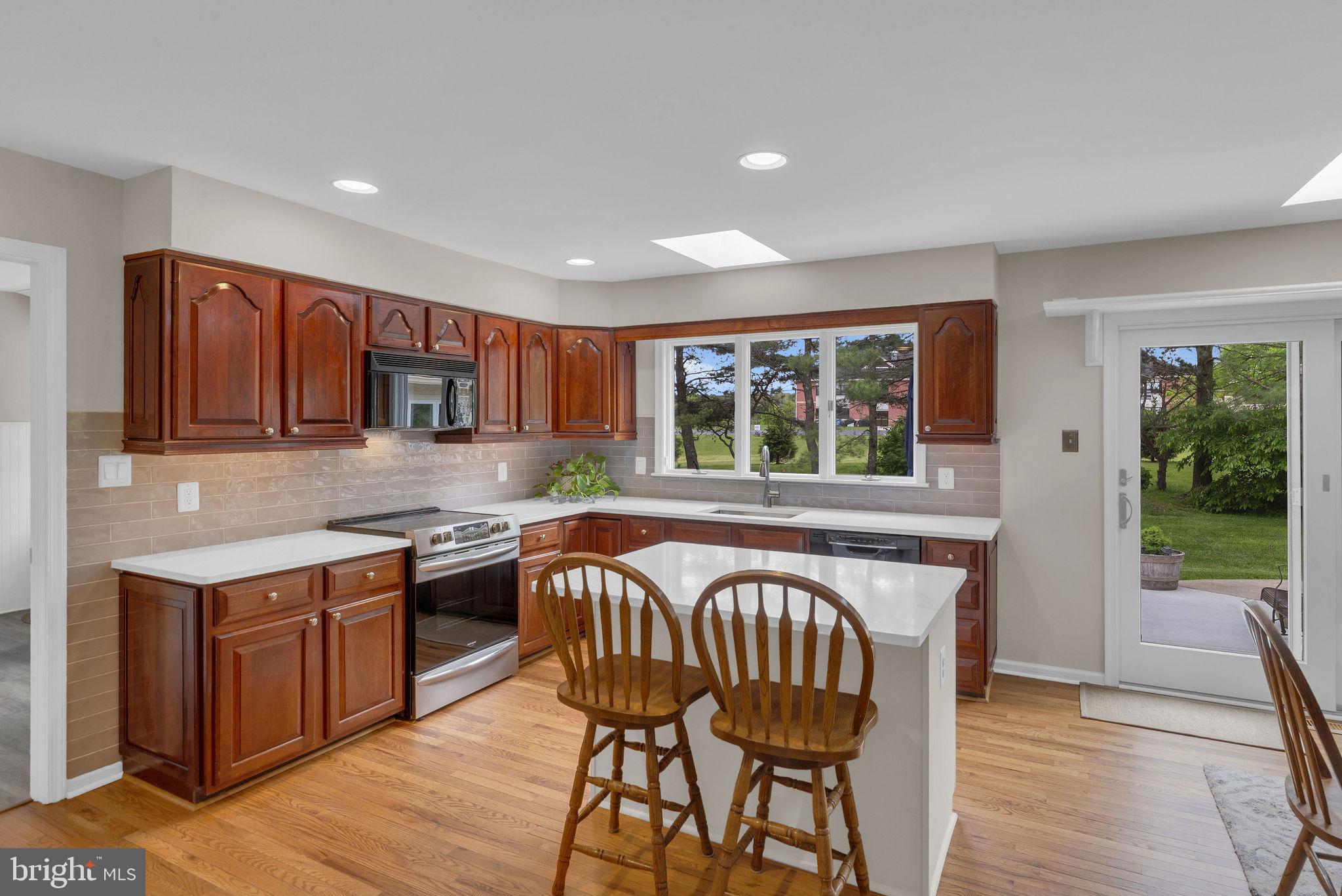 RIVERSTONE - Residential