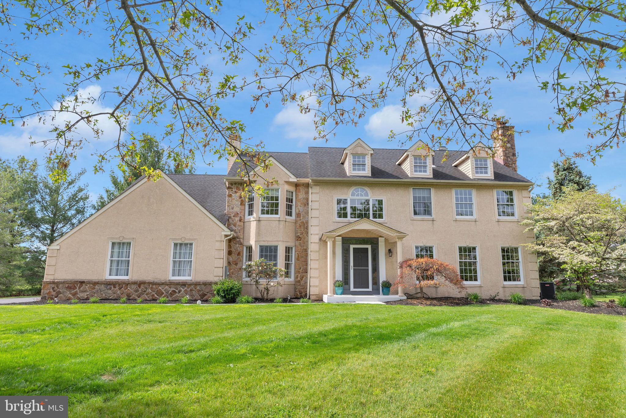 RIVERSTONE - Residential