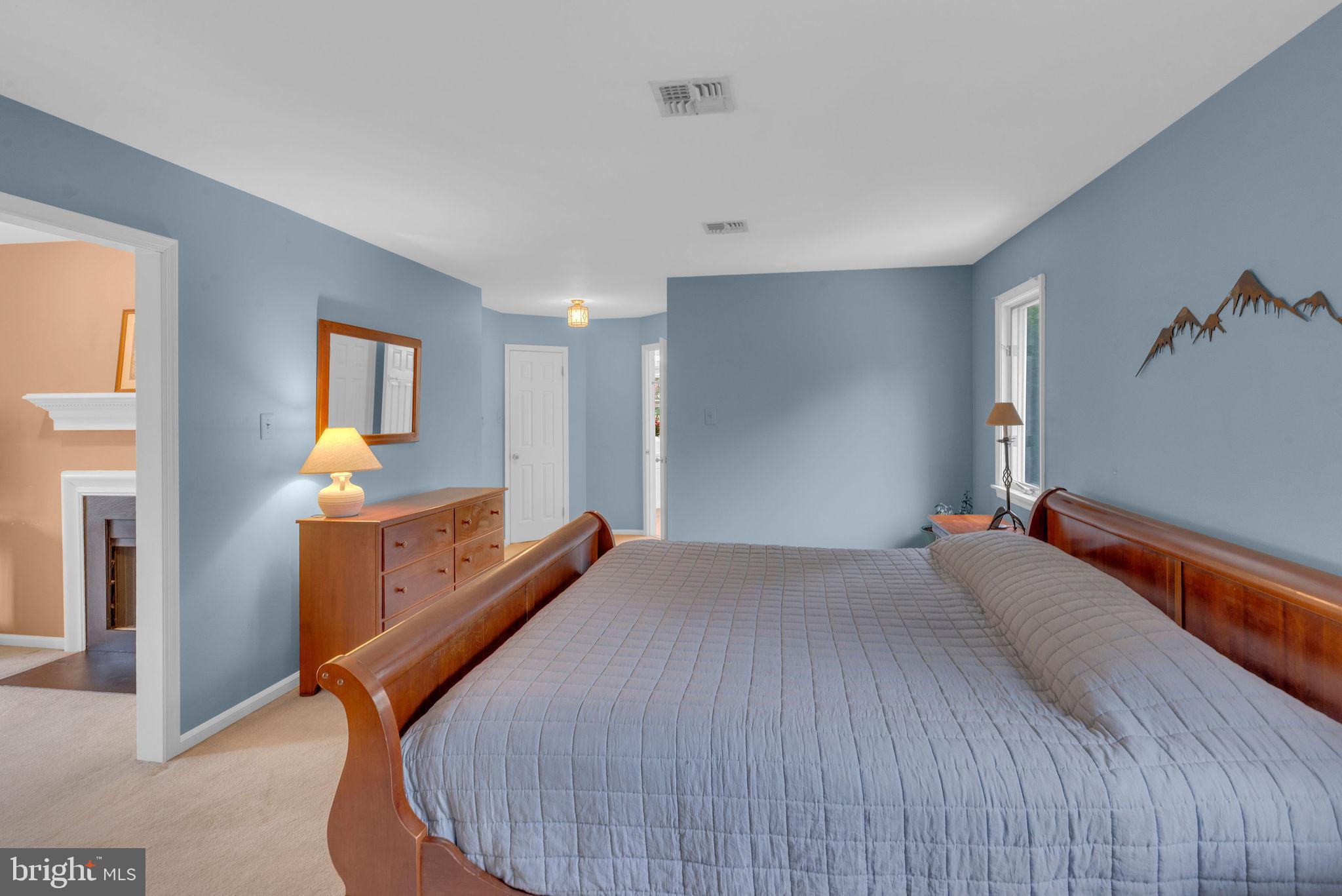 RIVERSTONE - Residential