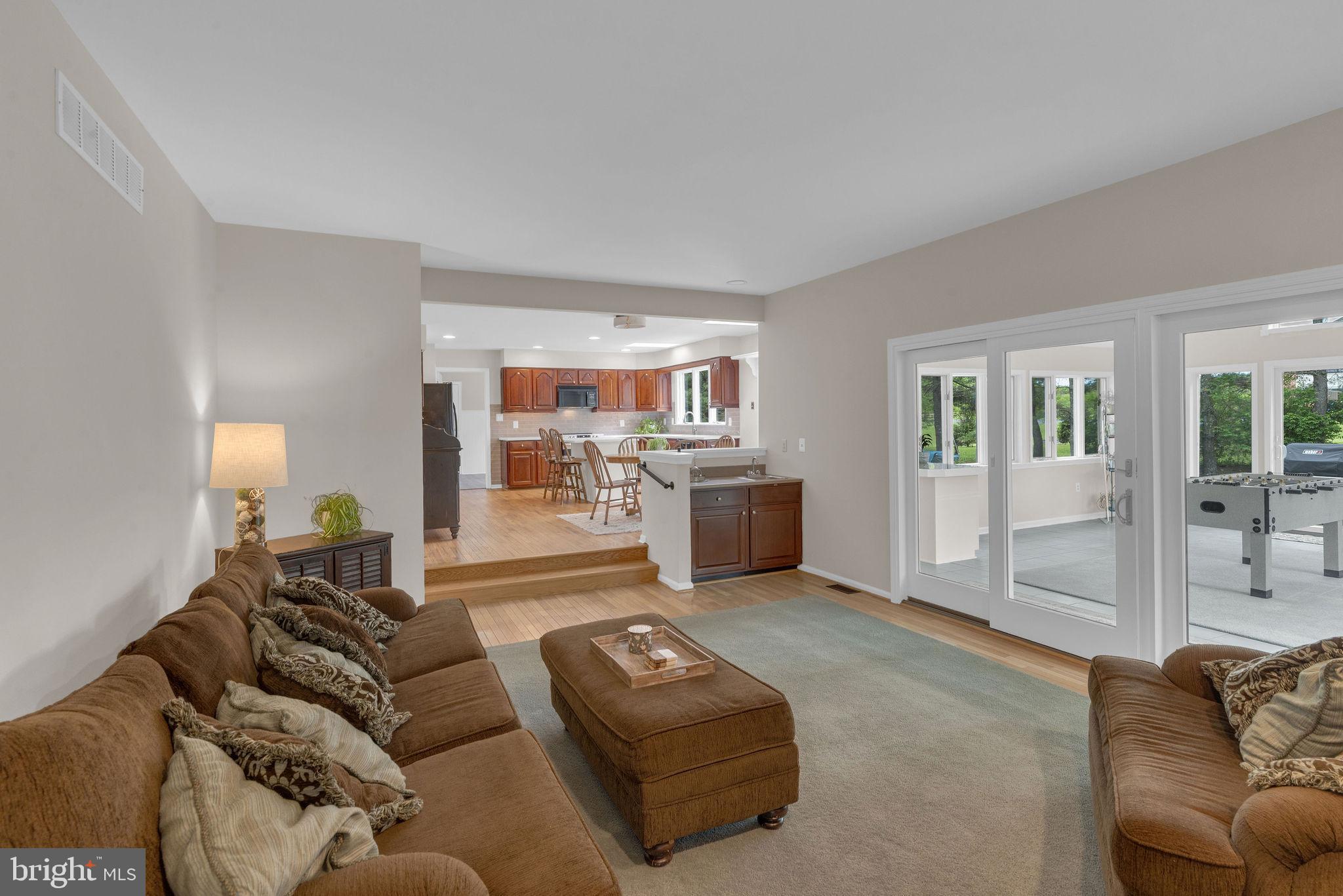RIVERSTONE - Residential