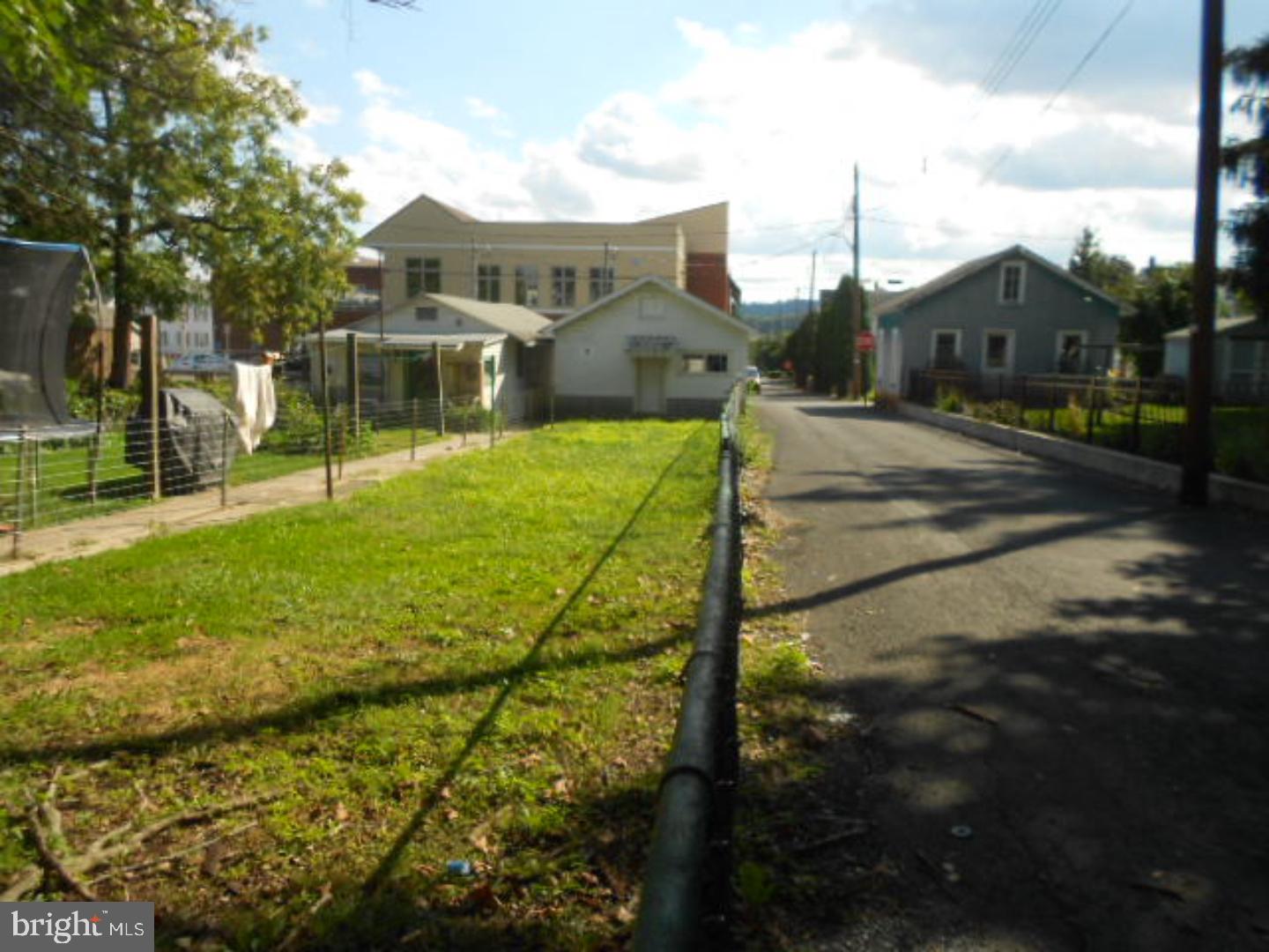 ORWIGSBURG - Residential