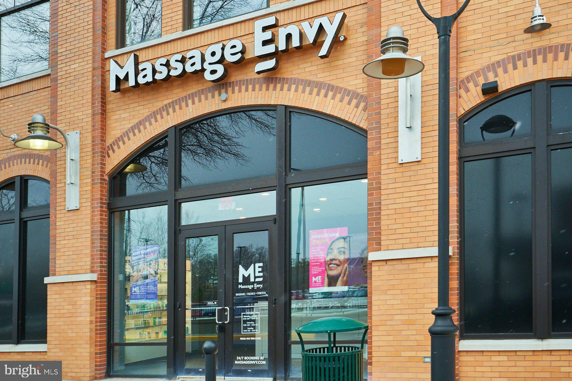 BRYSON AT WOODLAND PARK - Residential