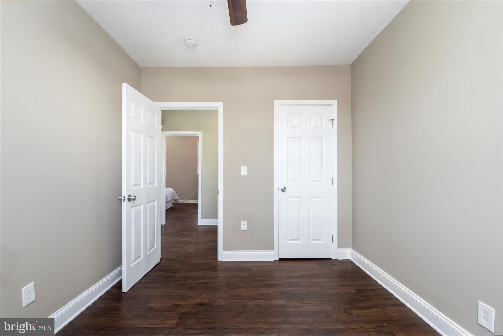 LAKE MONTEBELLO - Residential