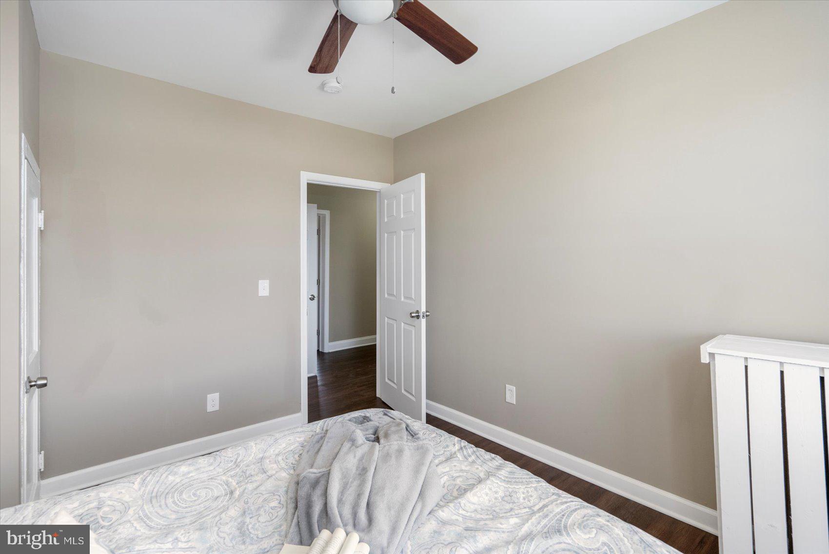 LAKE MONTEBELLO - Residential