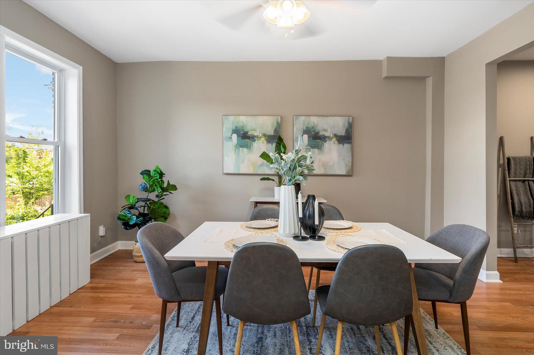 LAKE MONTEBELLO - Residential