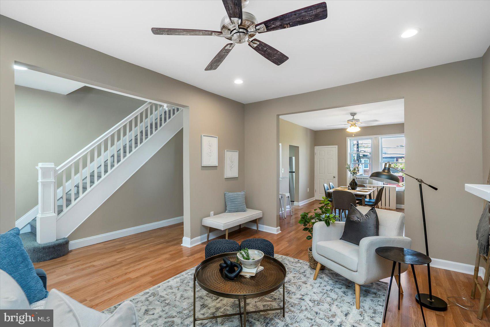 LAKE MONTEBELLO - Residential