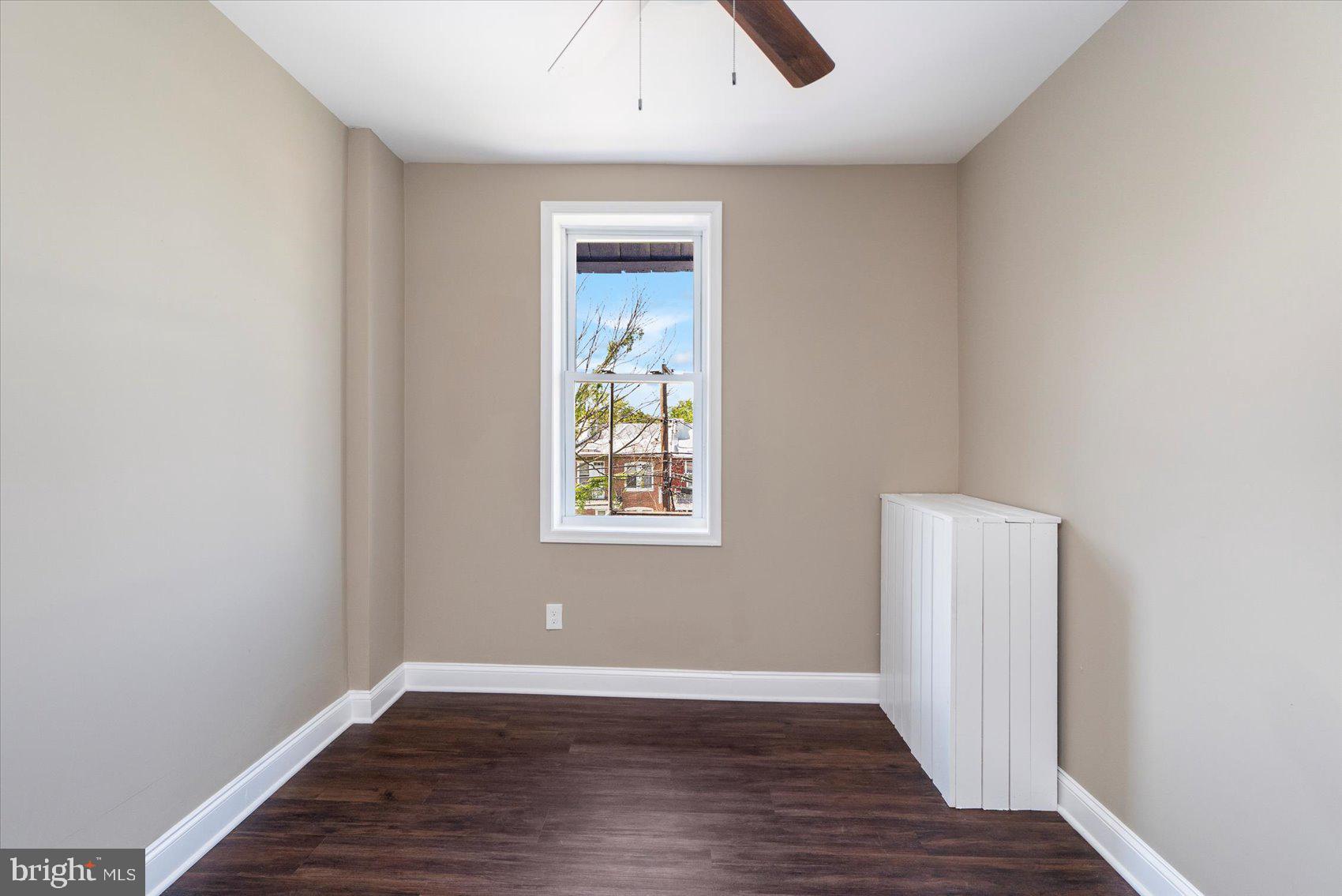 LAKE MONTEBELLO - Residential