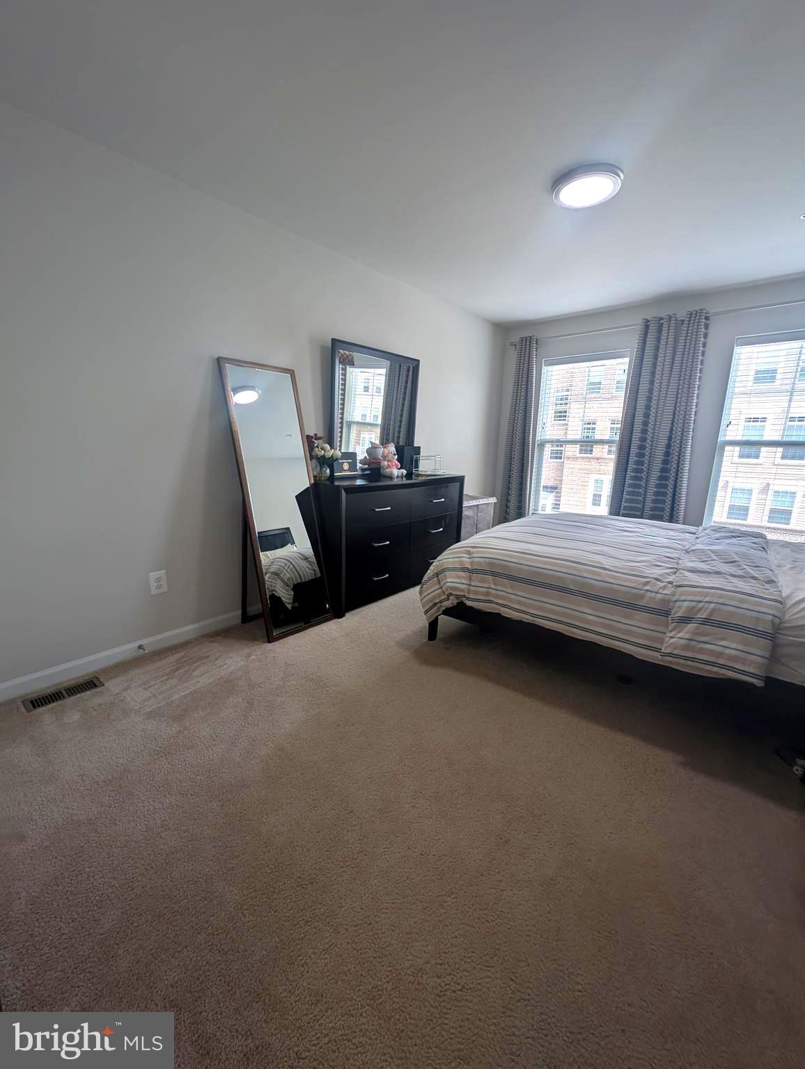 JEFFERSON PLACE - Residential