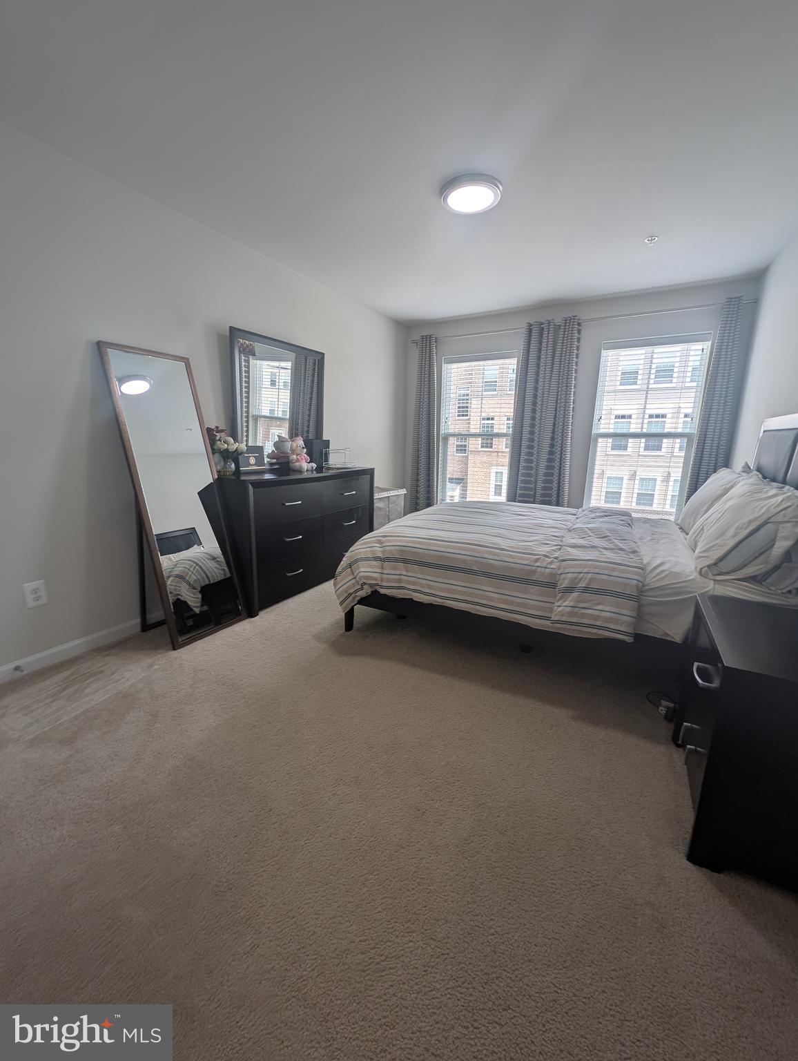 JEFFERSON PLACE - Residential