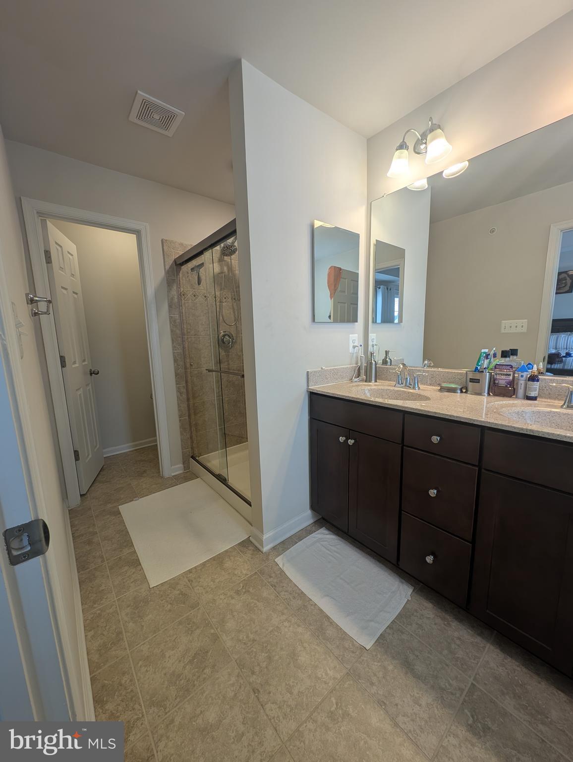 JEFFERSON PLACE - Residential