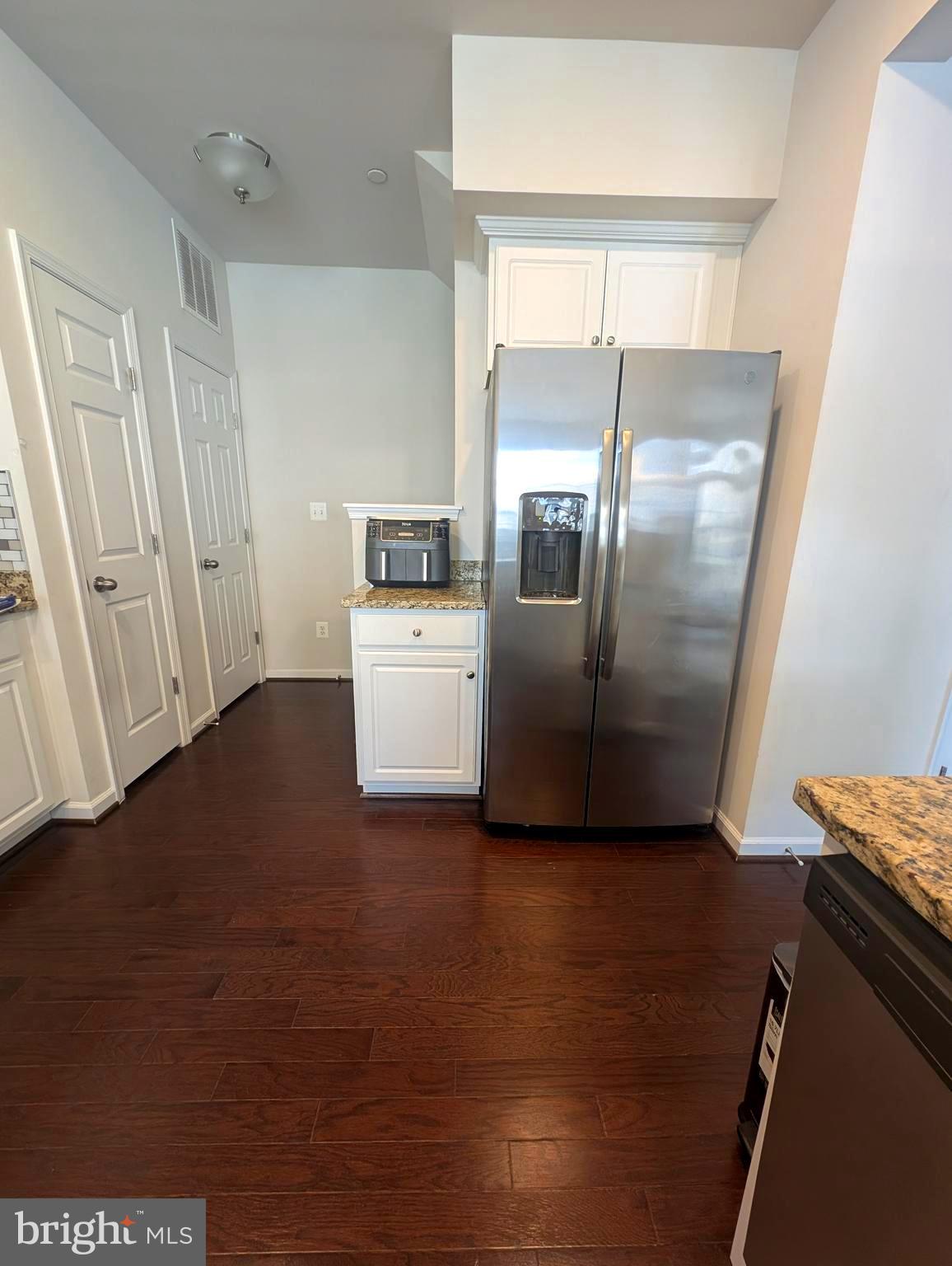 JEFFERSON PLACE - Residential