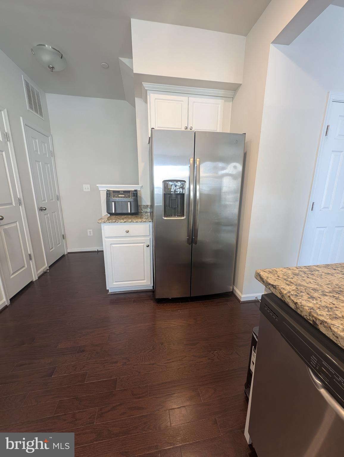 JEFFERSON PLACE - Residential