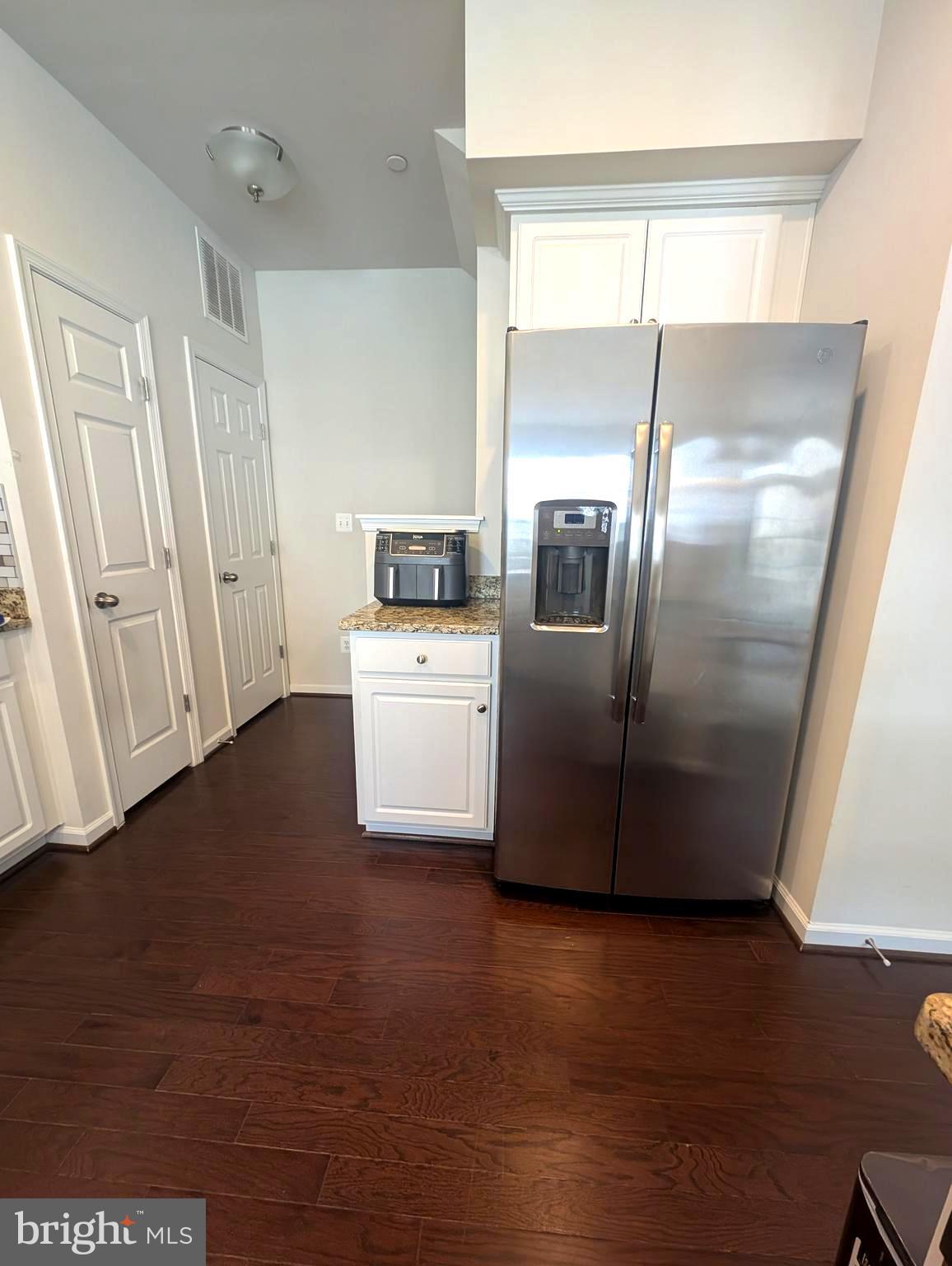 JEFFERSON PLACE - Residential