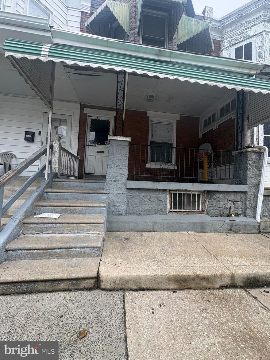 Welcome to 313 north Salford street. This larger 2 bedroom 1 bathroom home is perfect for an investor ready to come in and fix things up and turn this into a nice investment property. Front porch, parking in the rear and a high ceiling basement are a few of the perks this home has to offer. Schedule your showing today