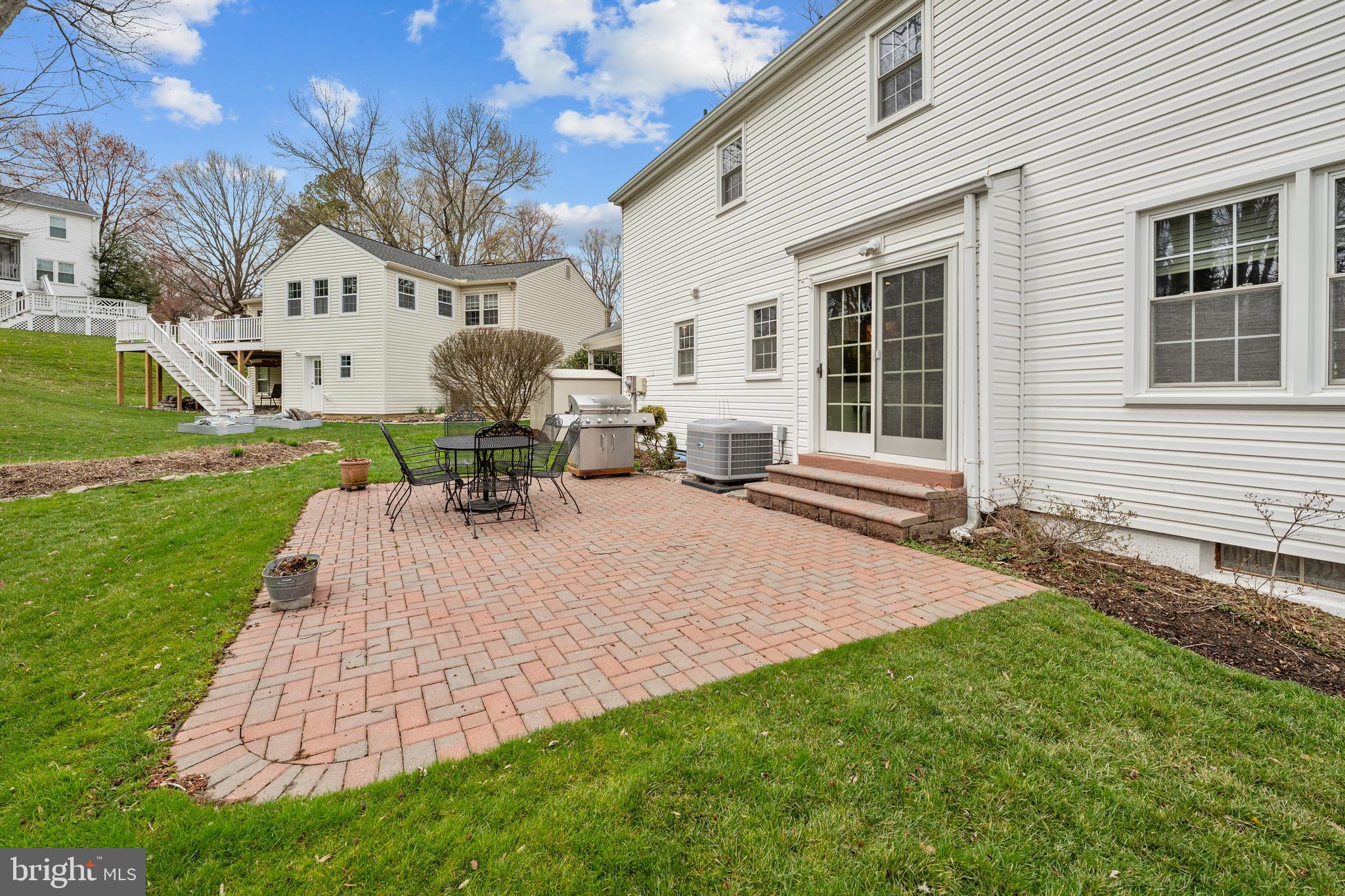 ROLLING VALLEY - Residential