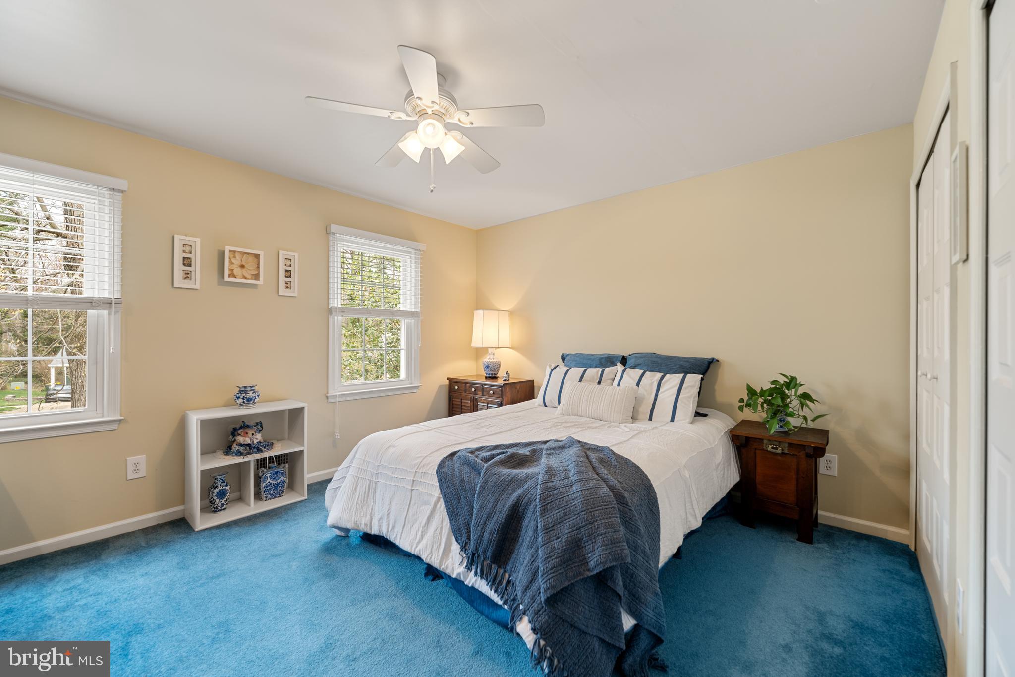 ROLLING VALLEY - Residential