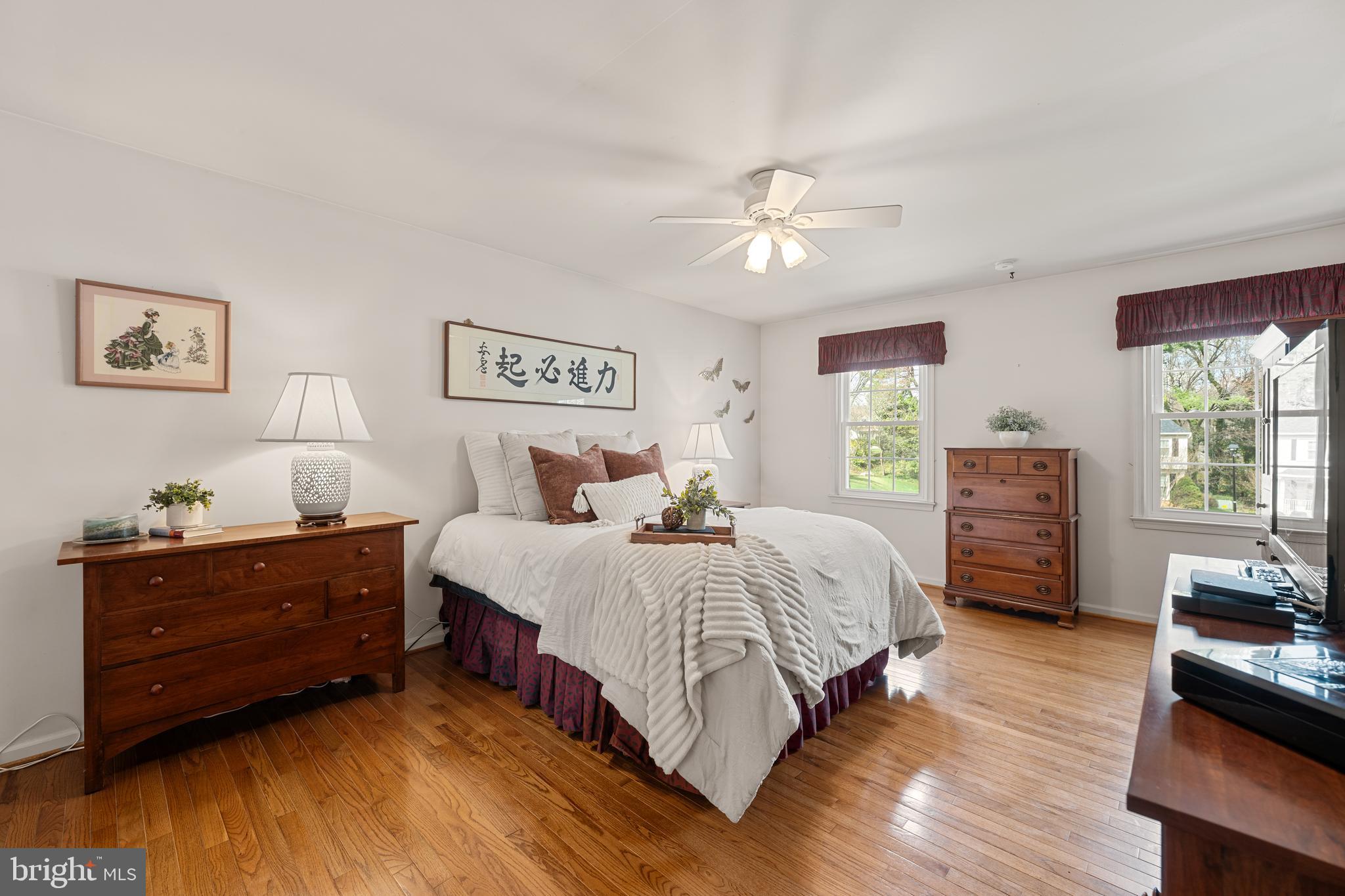 ROLLING VALLEY - Residential