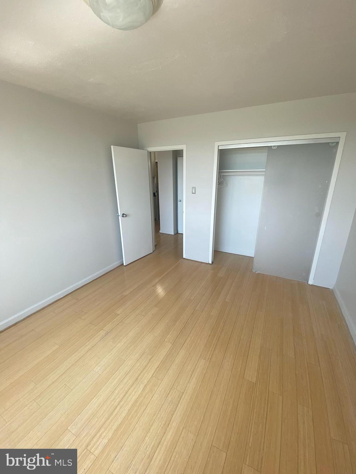 RIVER PLACE - Residential