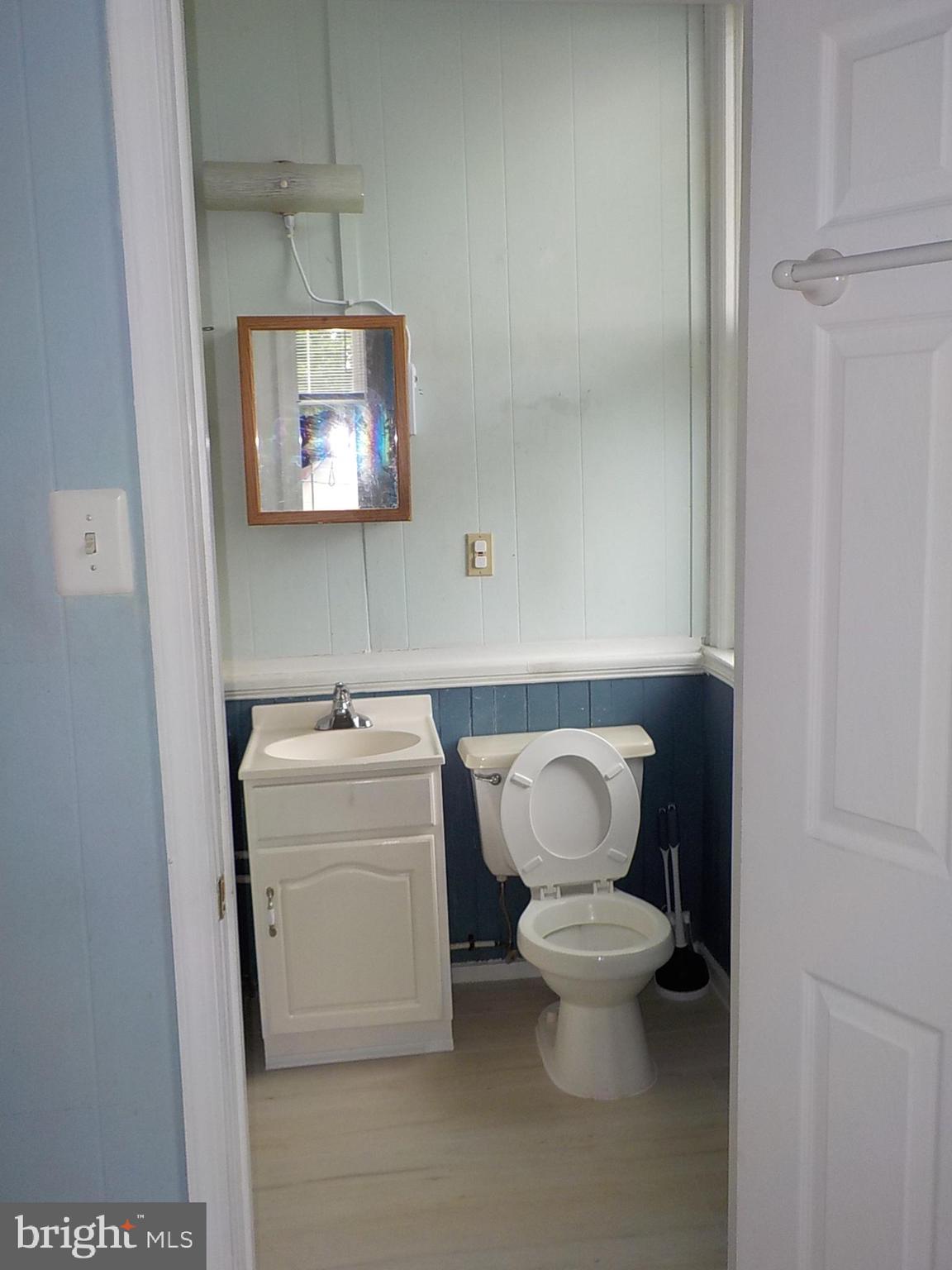 1383 WINCHESTER PIKE