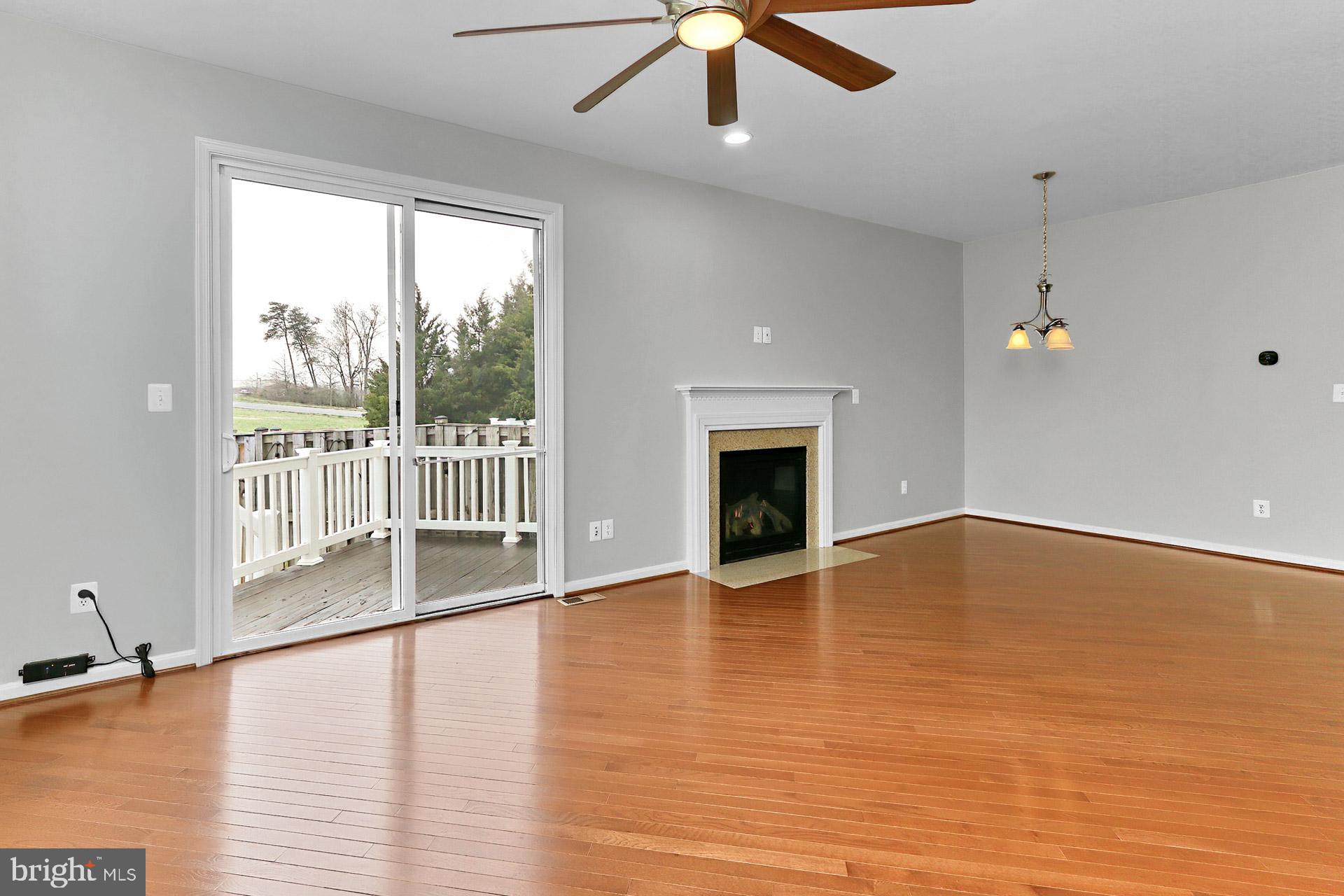 PEMBROOKE - Residential