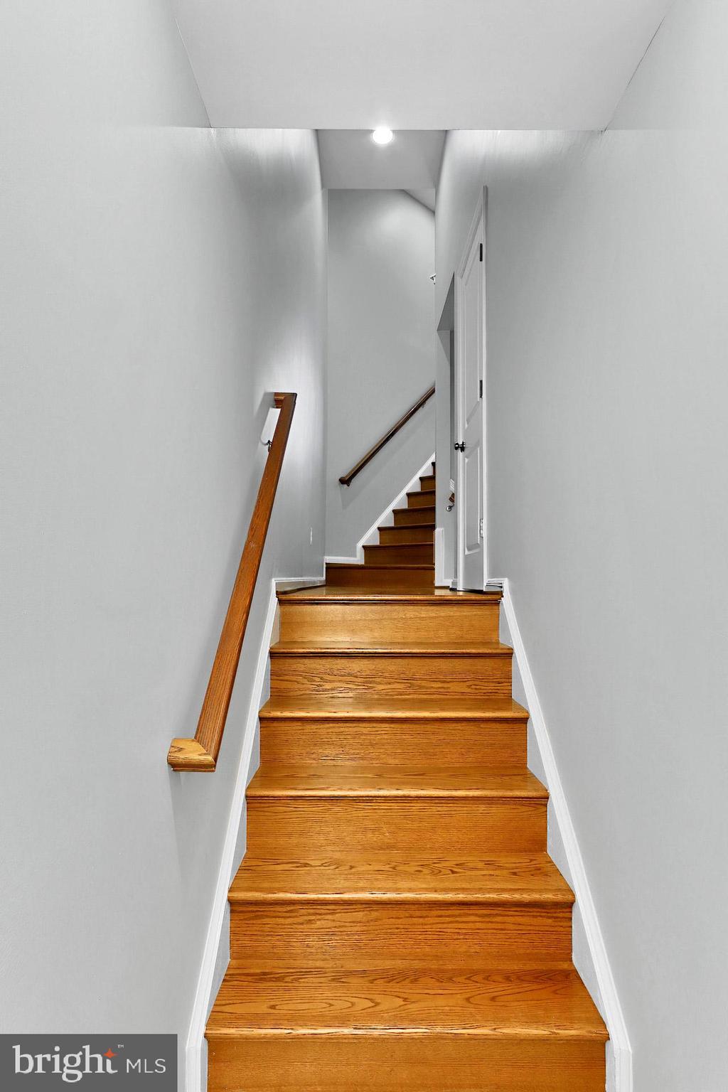 PEMBROOKE - Residential