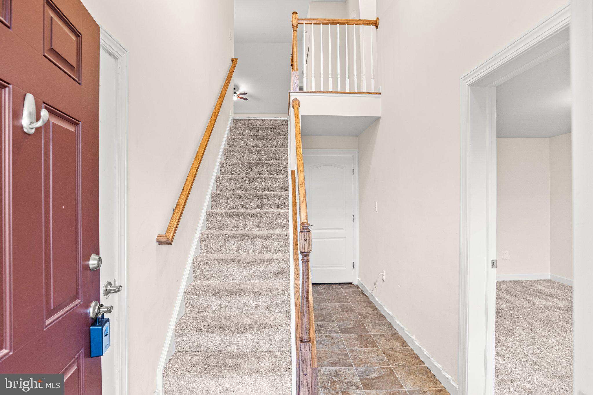 WOODLAND HILLS - Residential