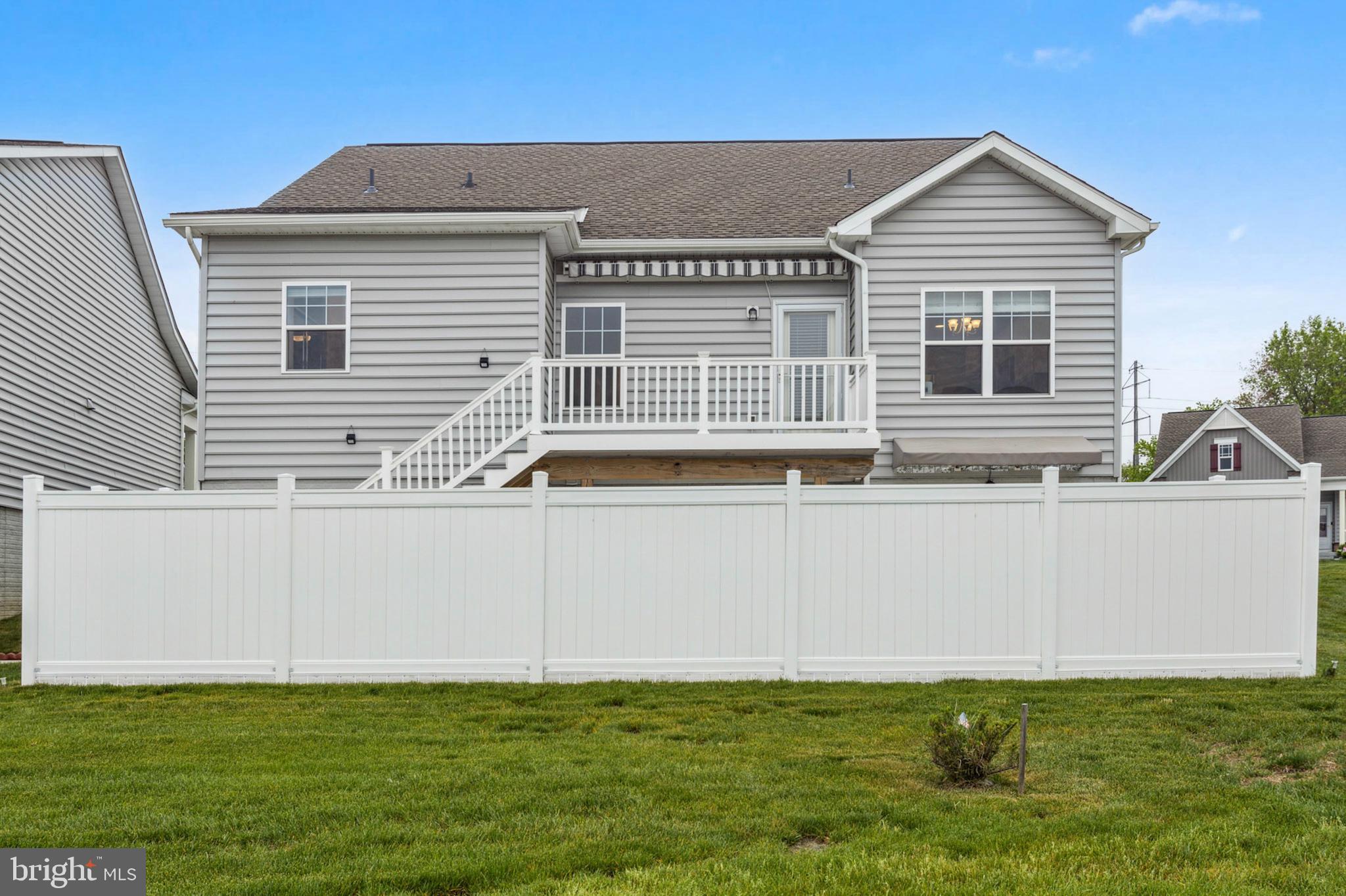 RIVERBEND - Residential