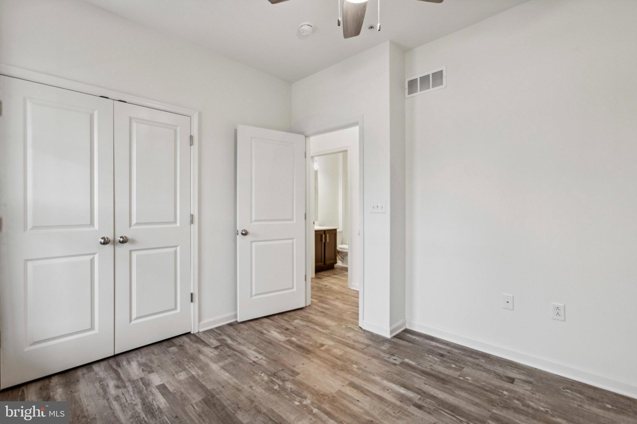 RIVERBEND - Residential