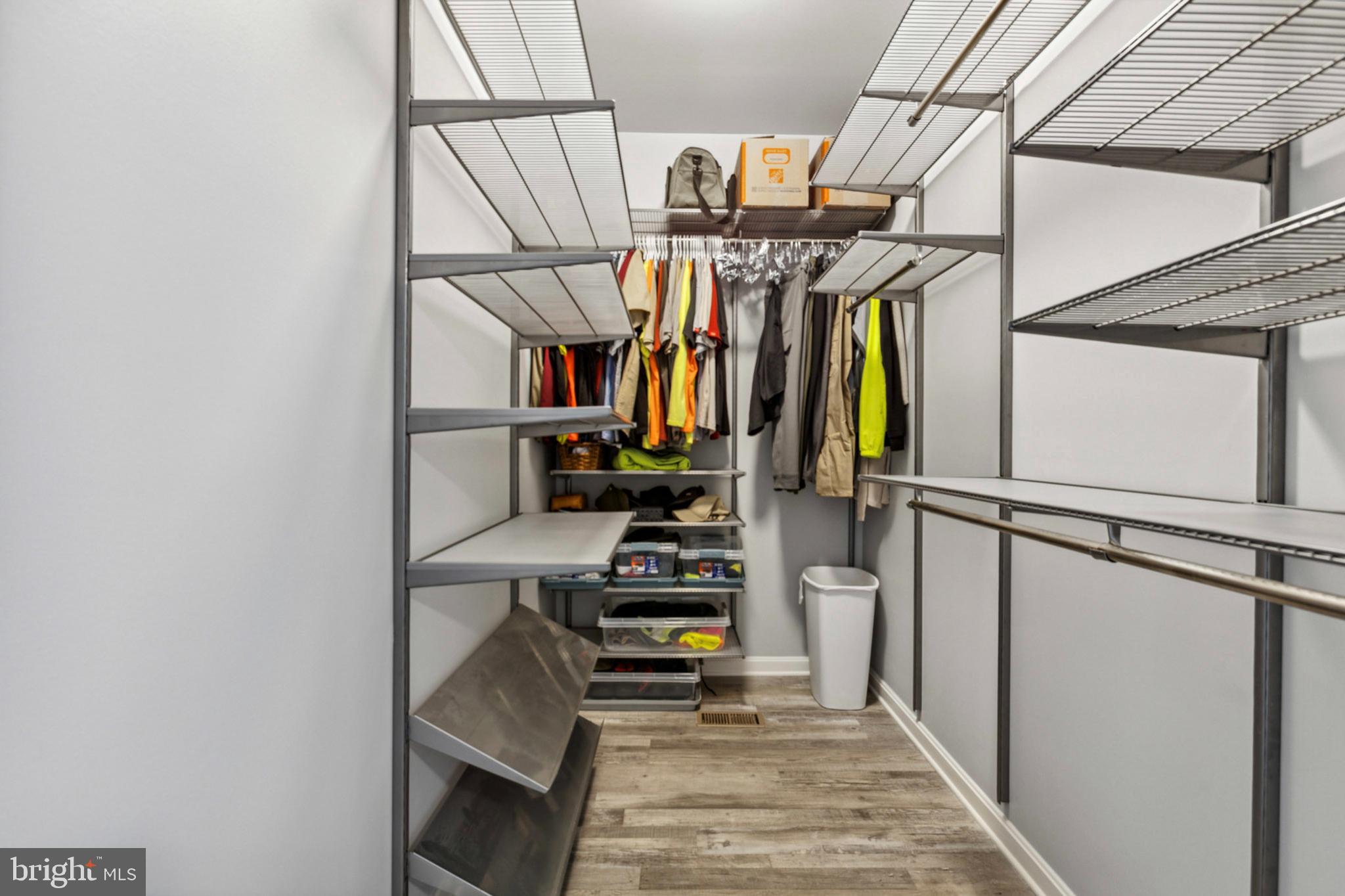 RIVERBEND - Residential