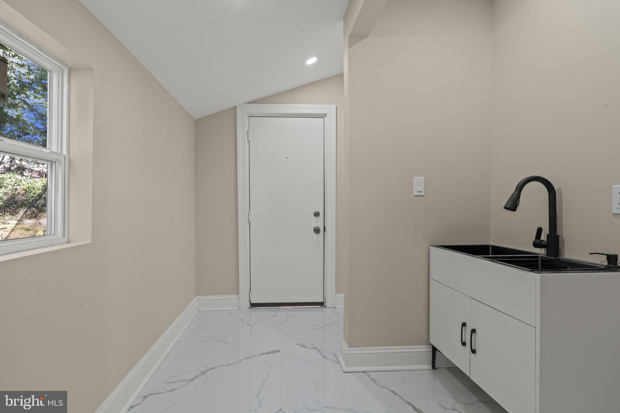 FRANKFORD - Residential