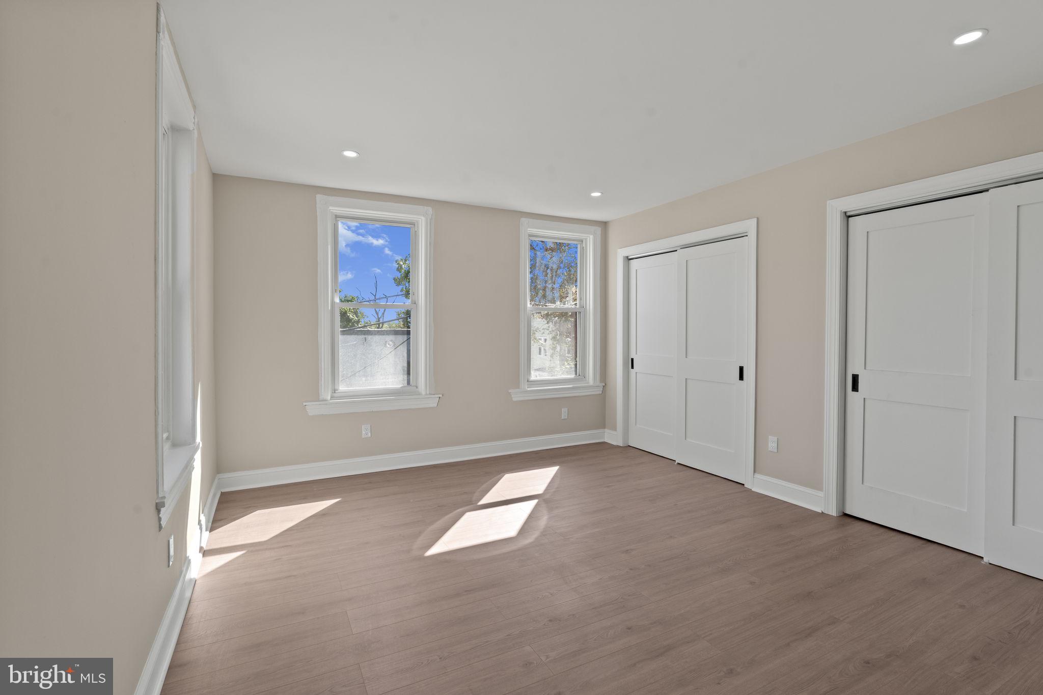 FRANKFORD - Residential