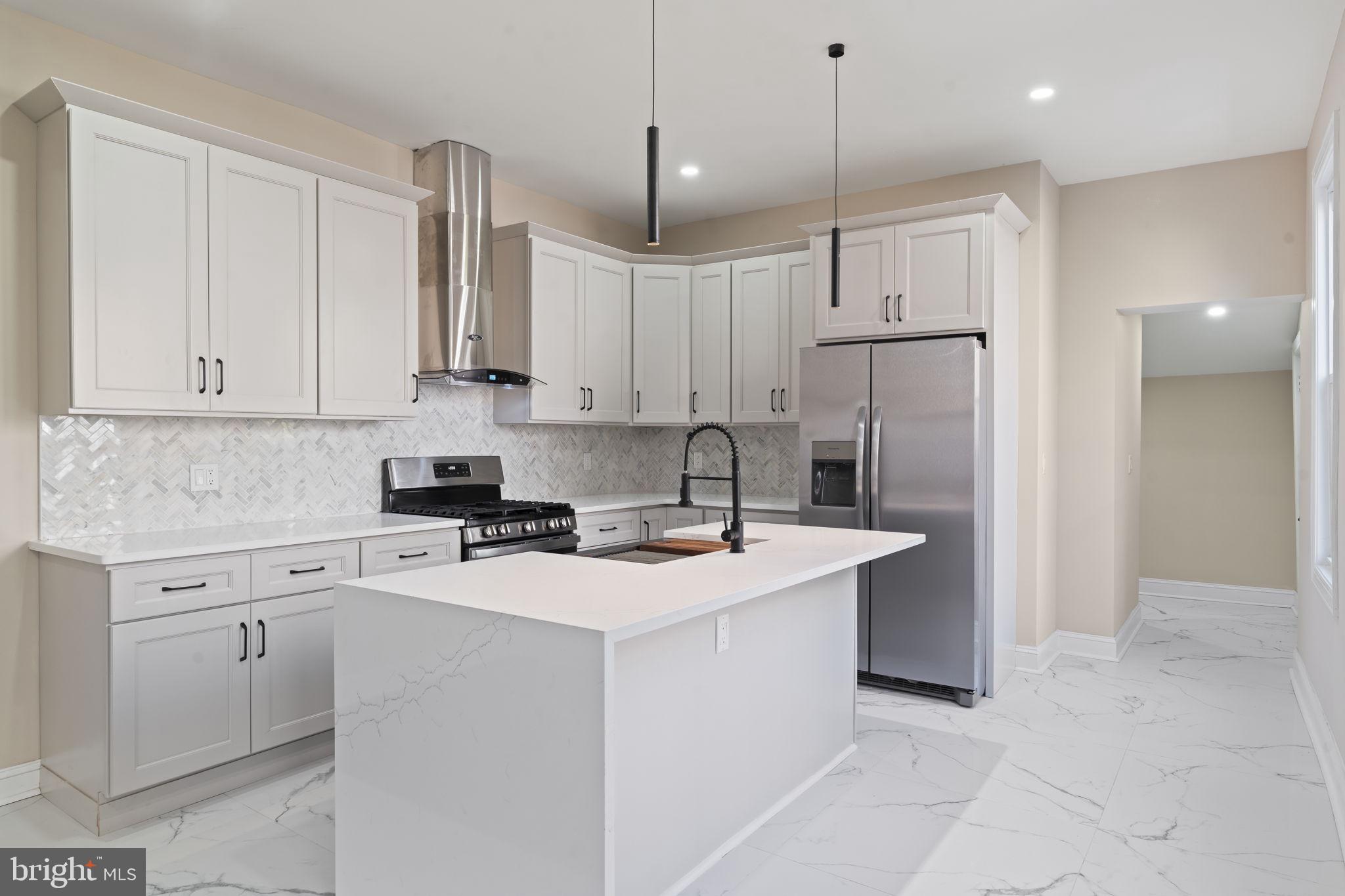 FRANKFORD - Residential