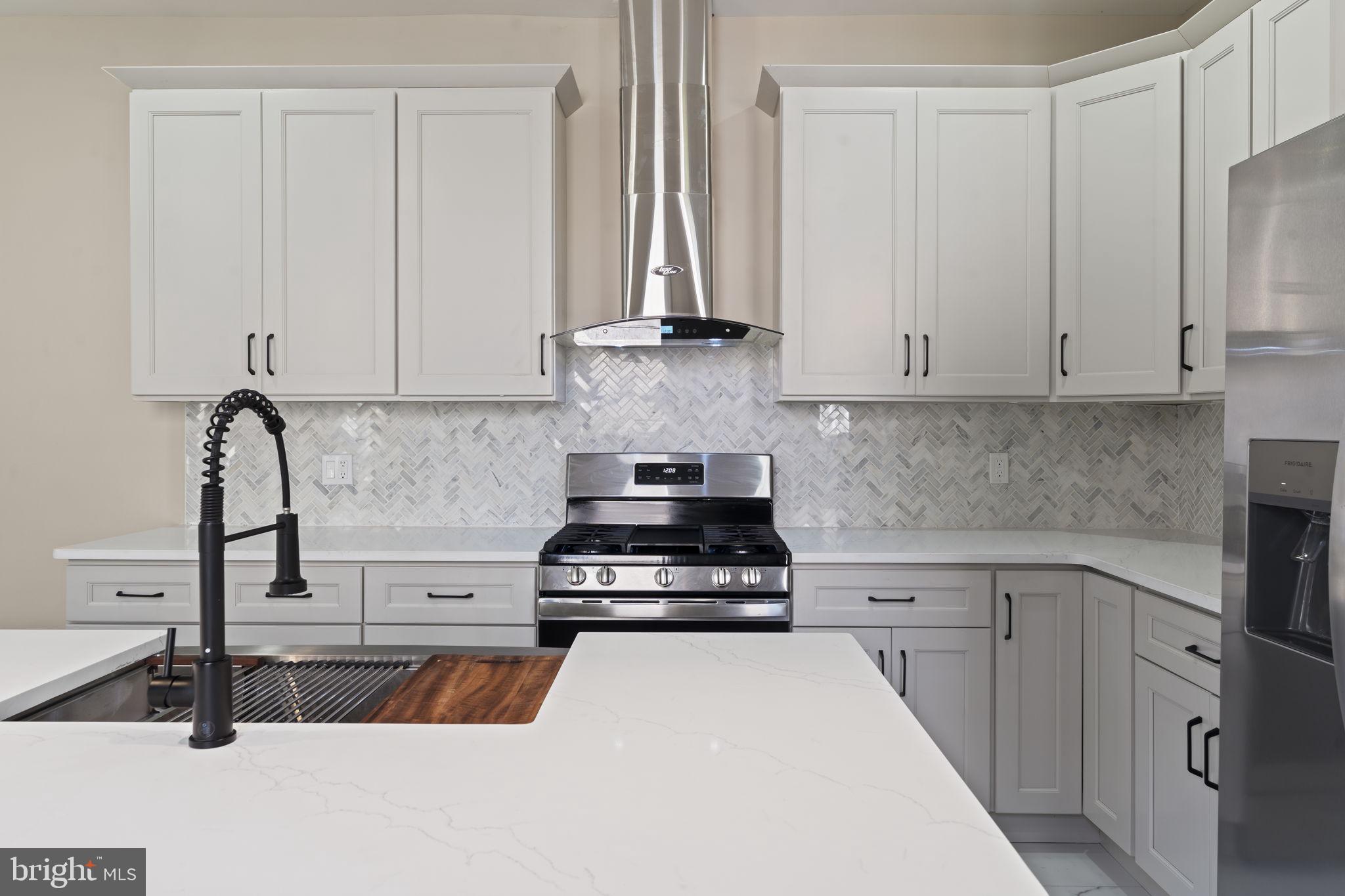 FRANKFORD - Residential