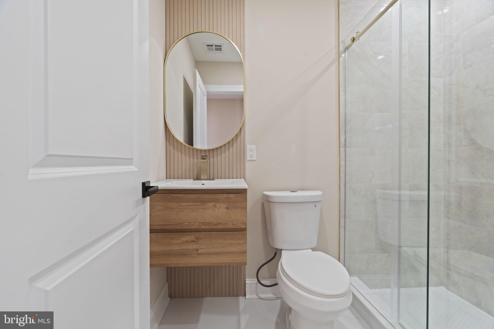 FRANKFORD - Residential