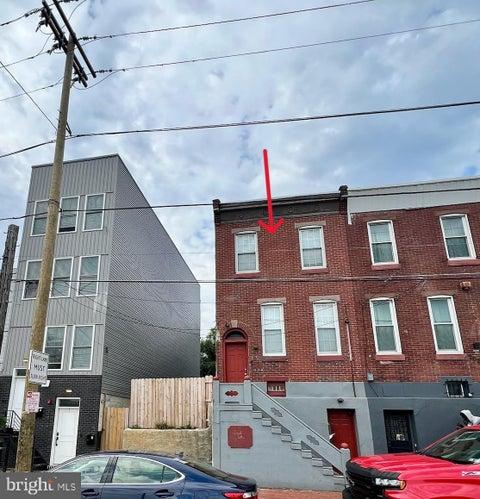 Townhouse For Sale - 2030 E Lehigh Avenue<br/> Philadelphia County, PHILADELPHIA, PA 19125