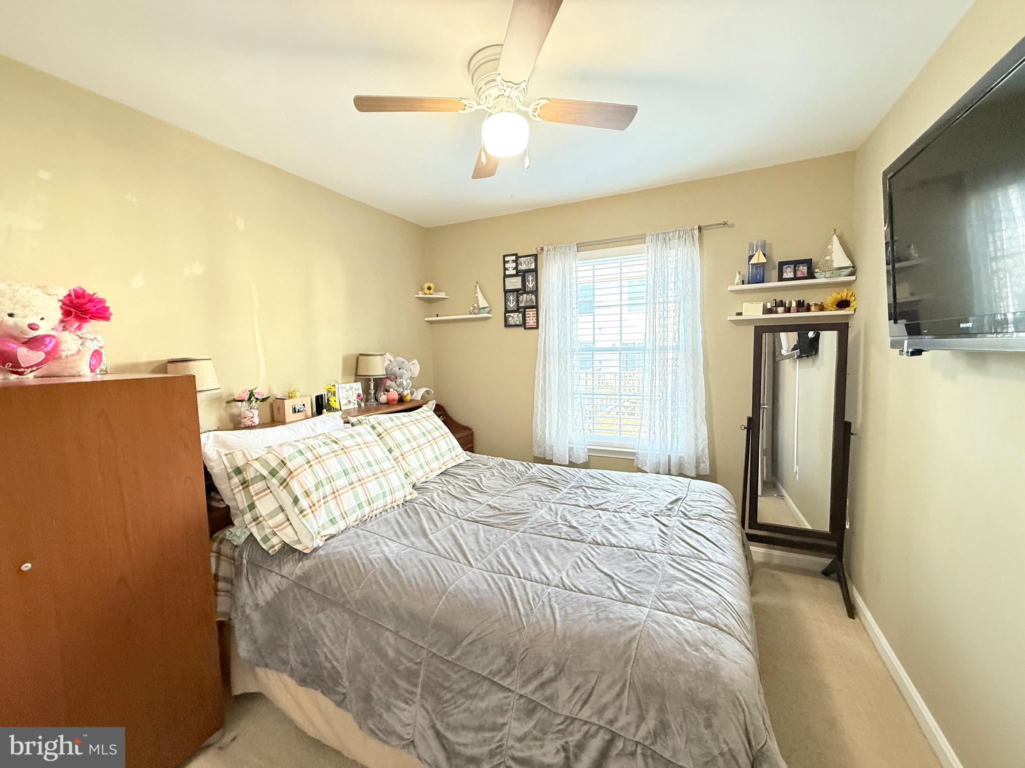 SOUTH COVE - Residential