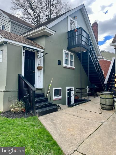 625 IDORA AVENUE 2ND FLOOR