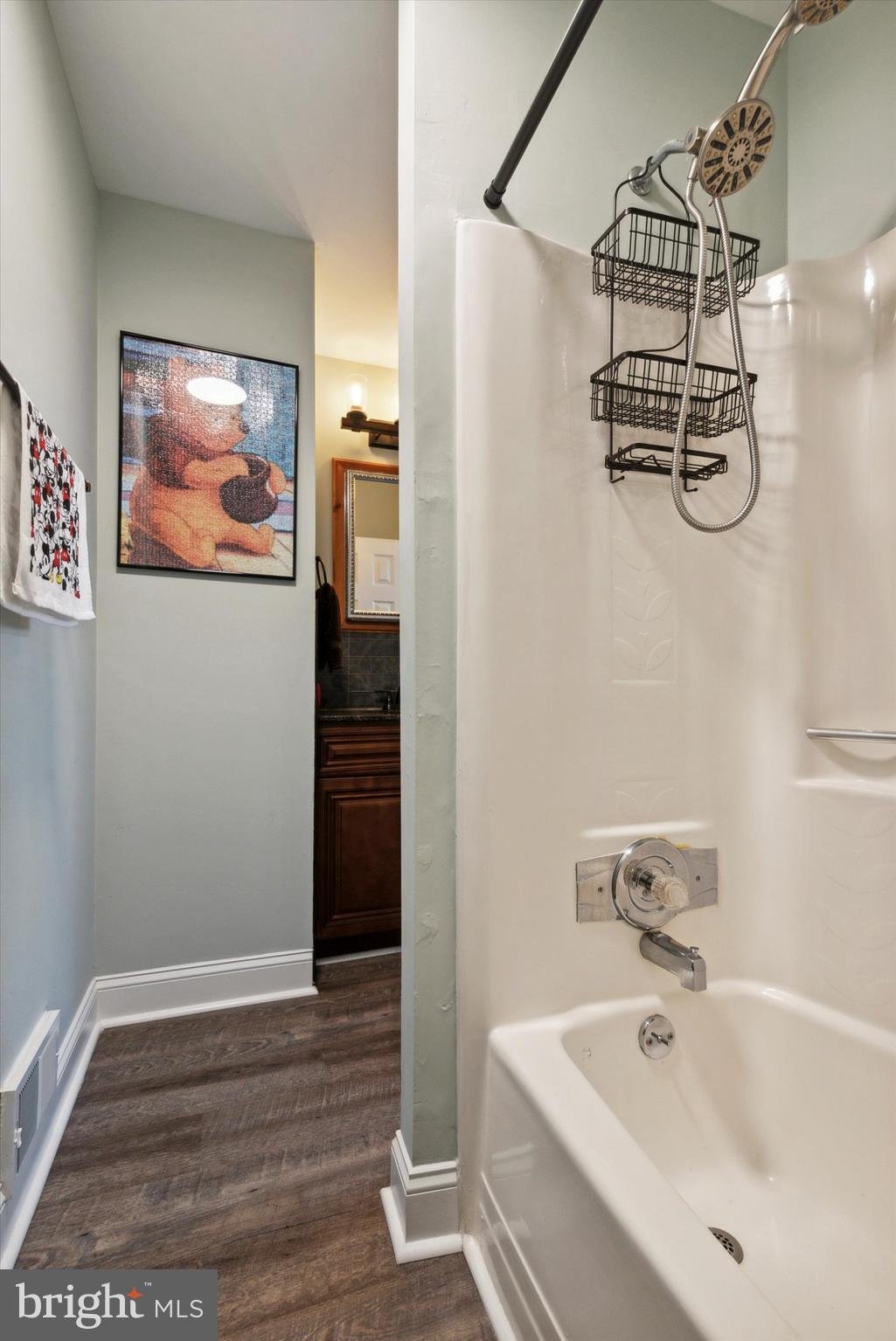 EAGLE STREAM - Residential