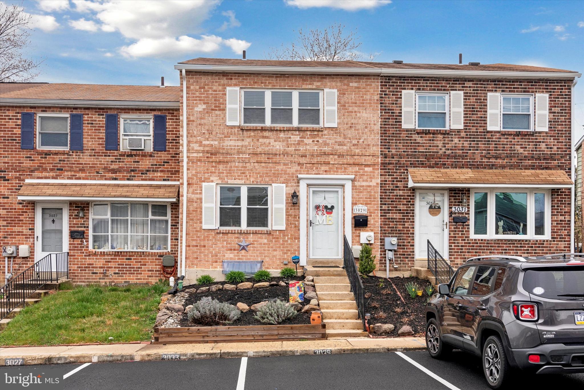 EAGLE STREAM - Residential