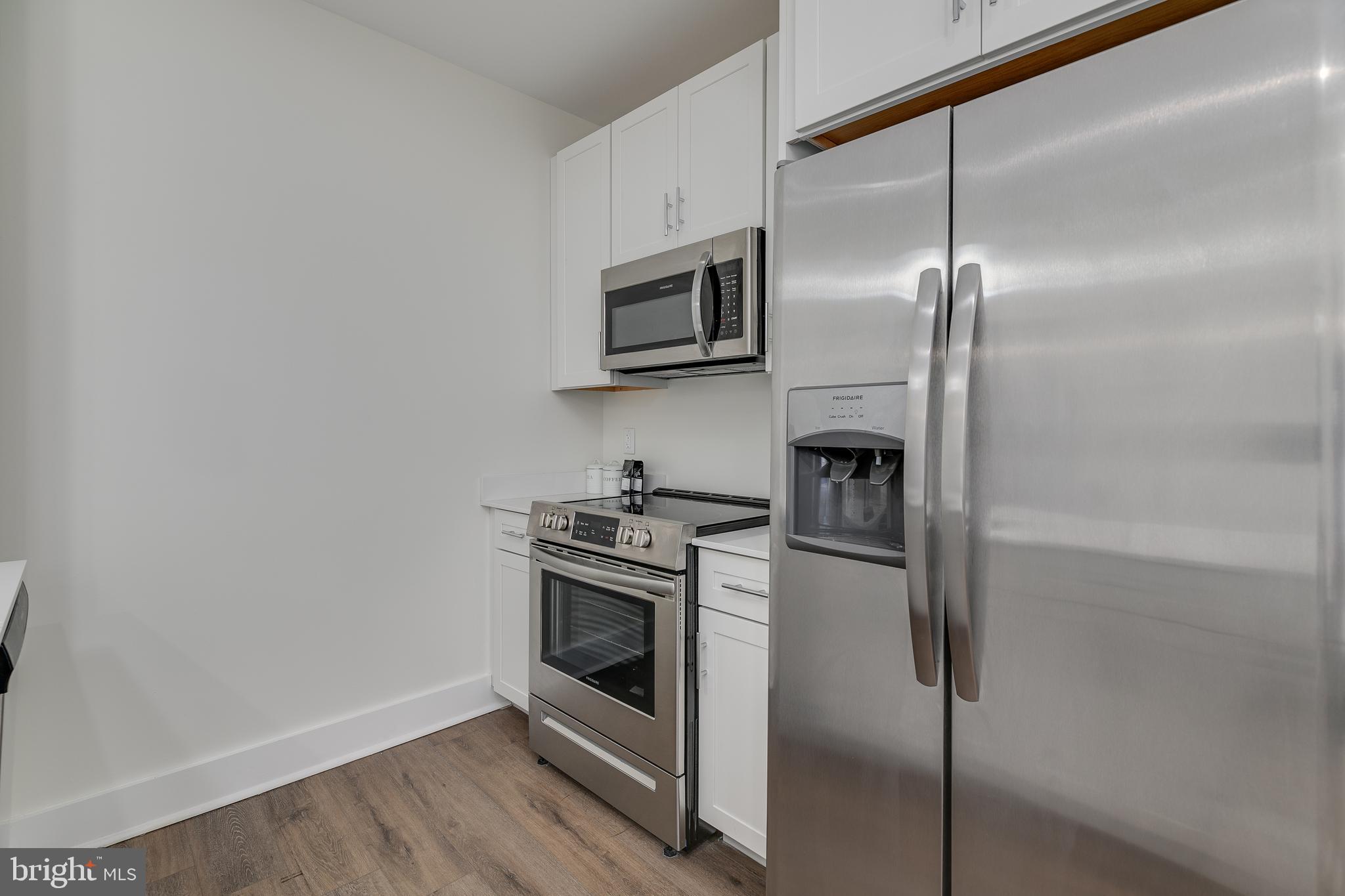 SOCIETY HILL - Residential Lease