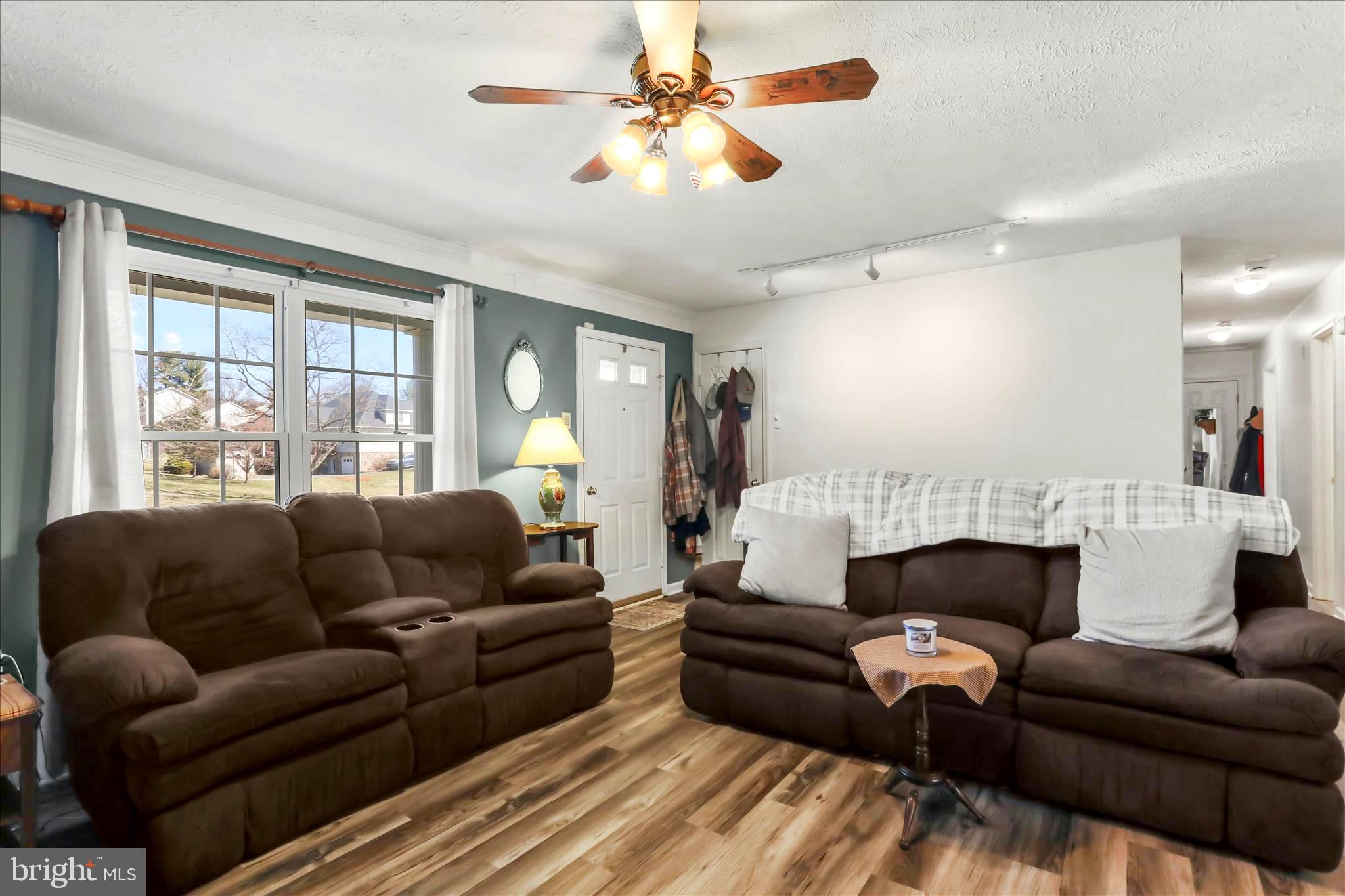 WESTVIEW RIDGE - Residential