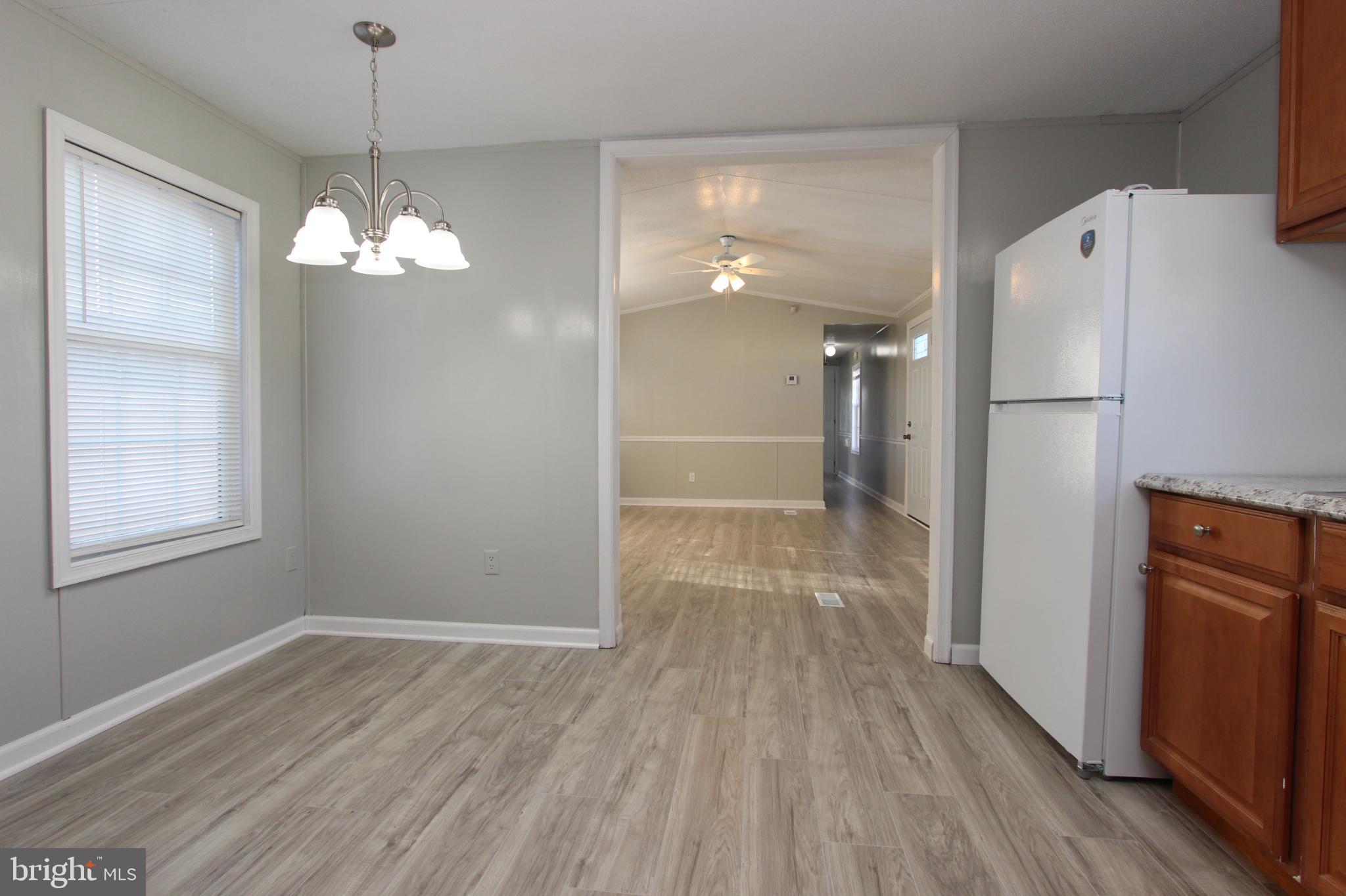 FOXWOOD VILLAGE - Residential