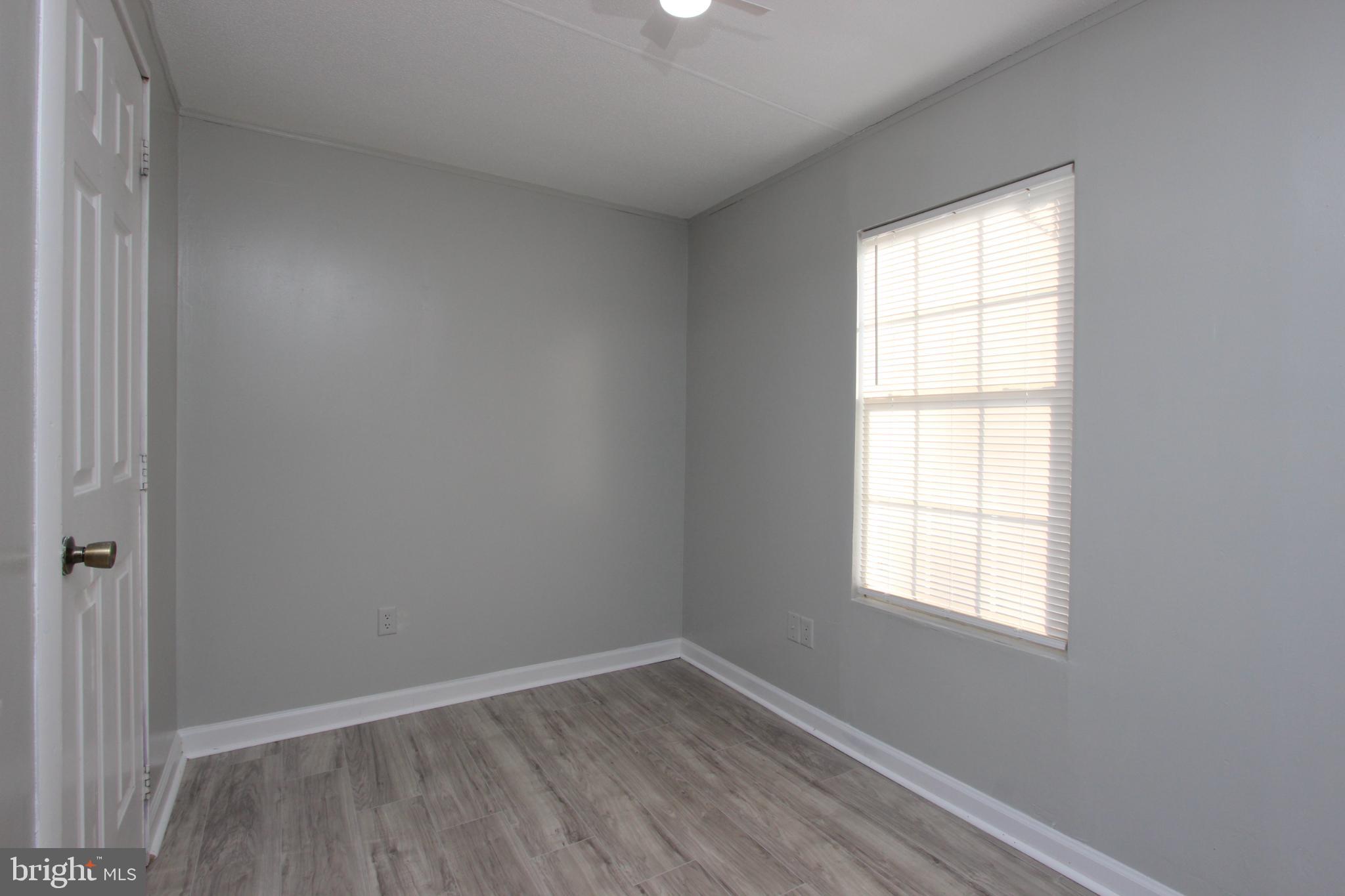 FOXWOOD VILLAGE - Residential