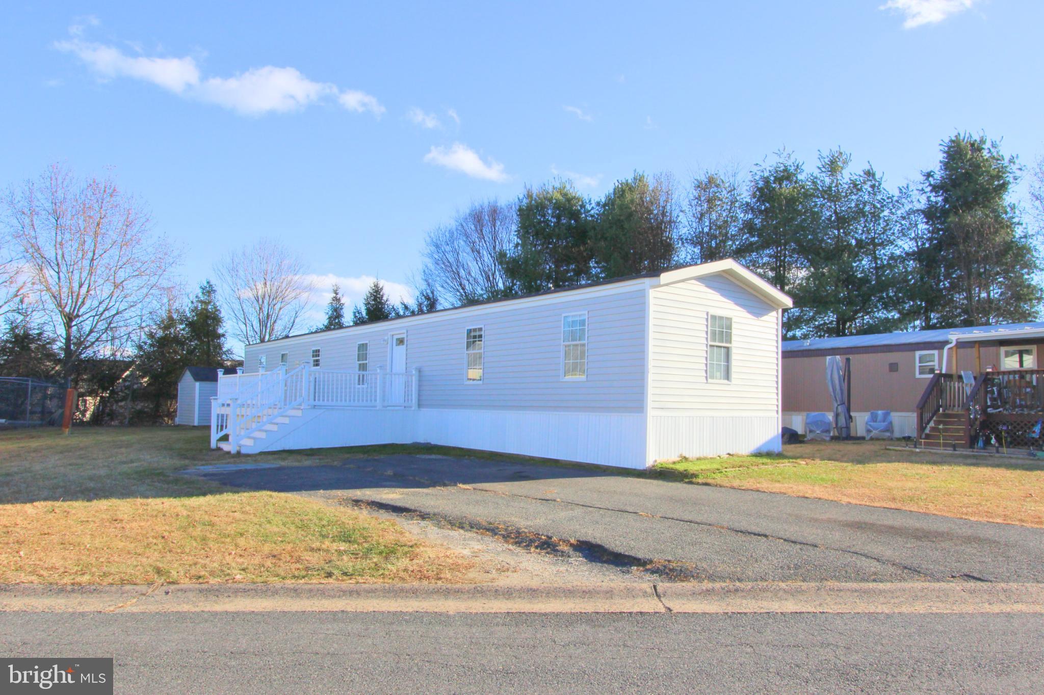 FOXWOOD VILLAGE - Residential